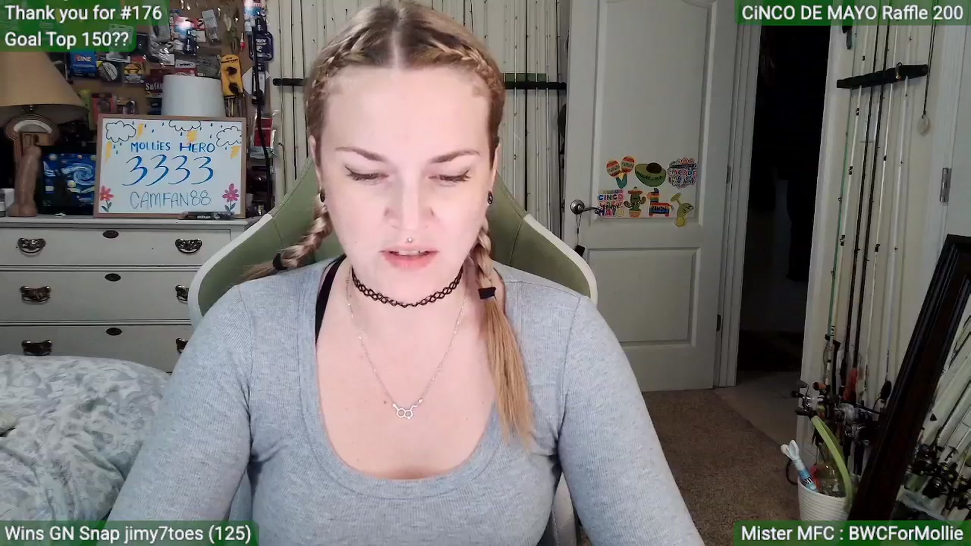 Gallery image thumbnail from MollieRose_'s myfreecams stream on, 04/10/2026, 02:50 image 10 of 20