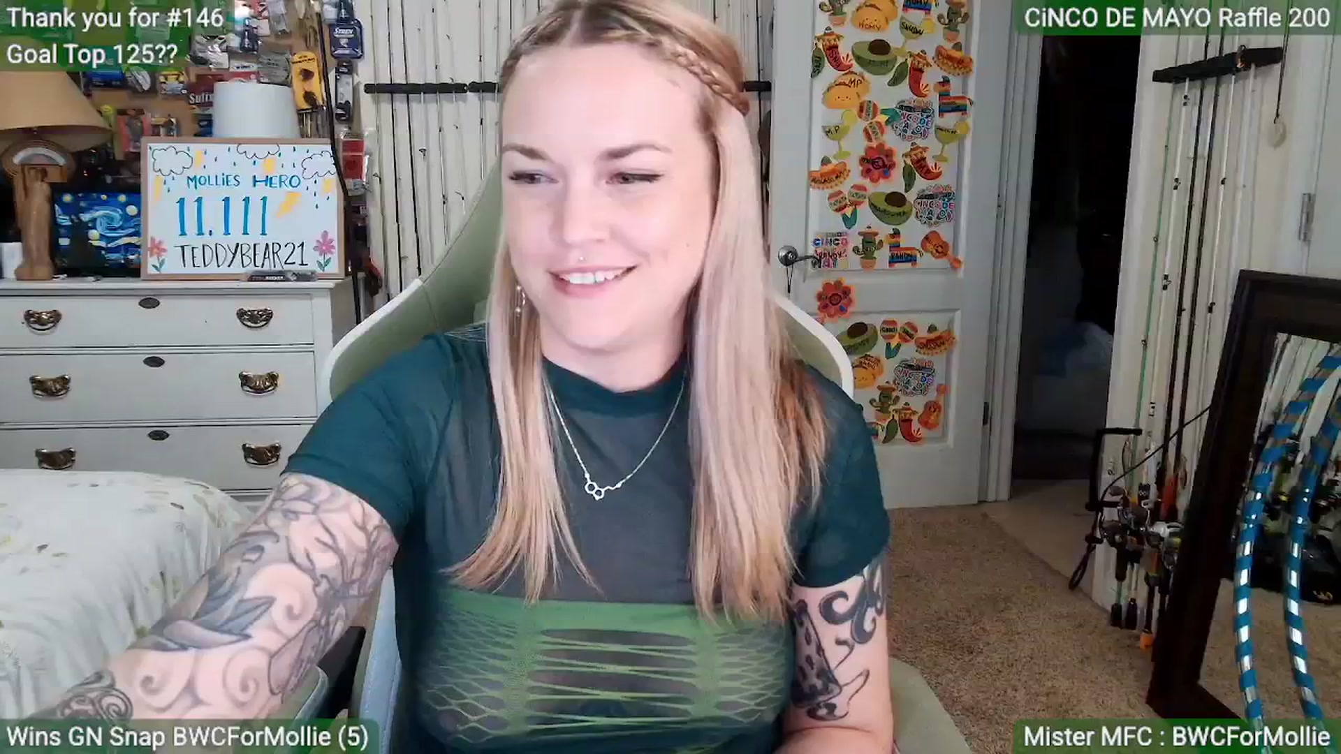 Gallery image thumbnail from MollieRose_'s myfreecams stream on, 04/21/2026, 24:27 image 10 of 20