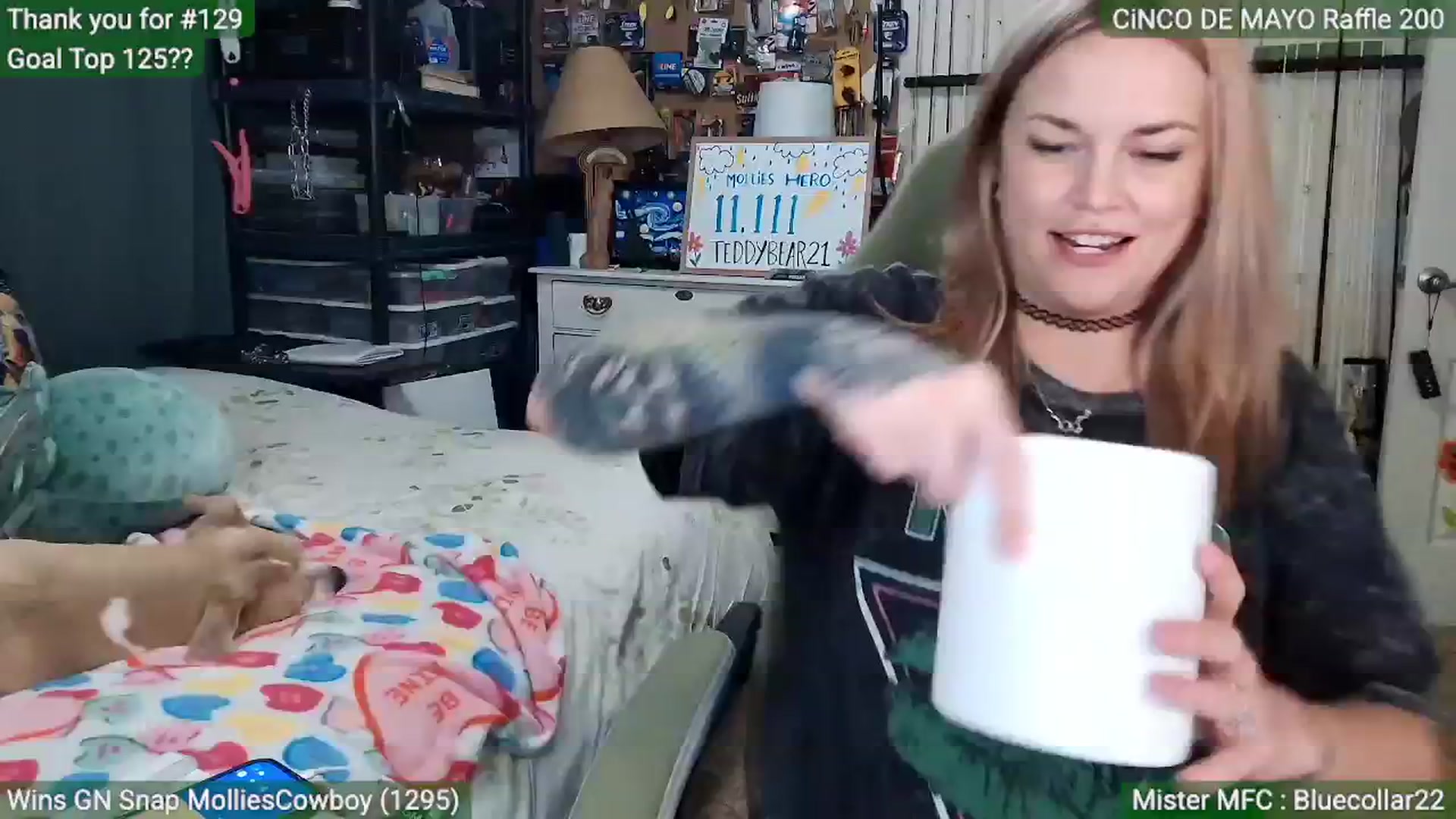 Gallery image thumbnail from MollieRose_'s myfreecams stream on, 04/22/2026, 04:03 image 17 of 20