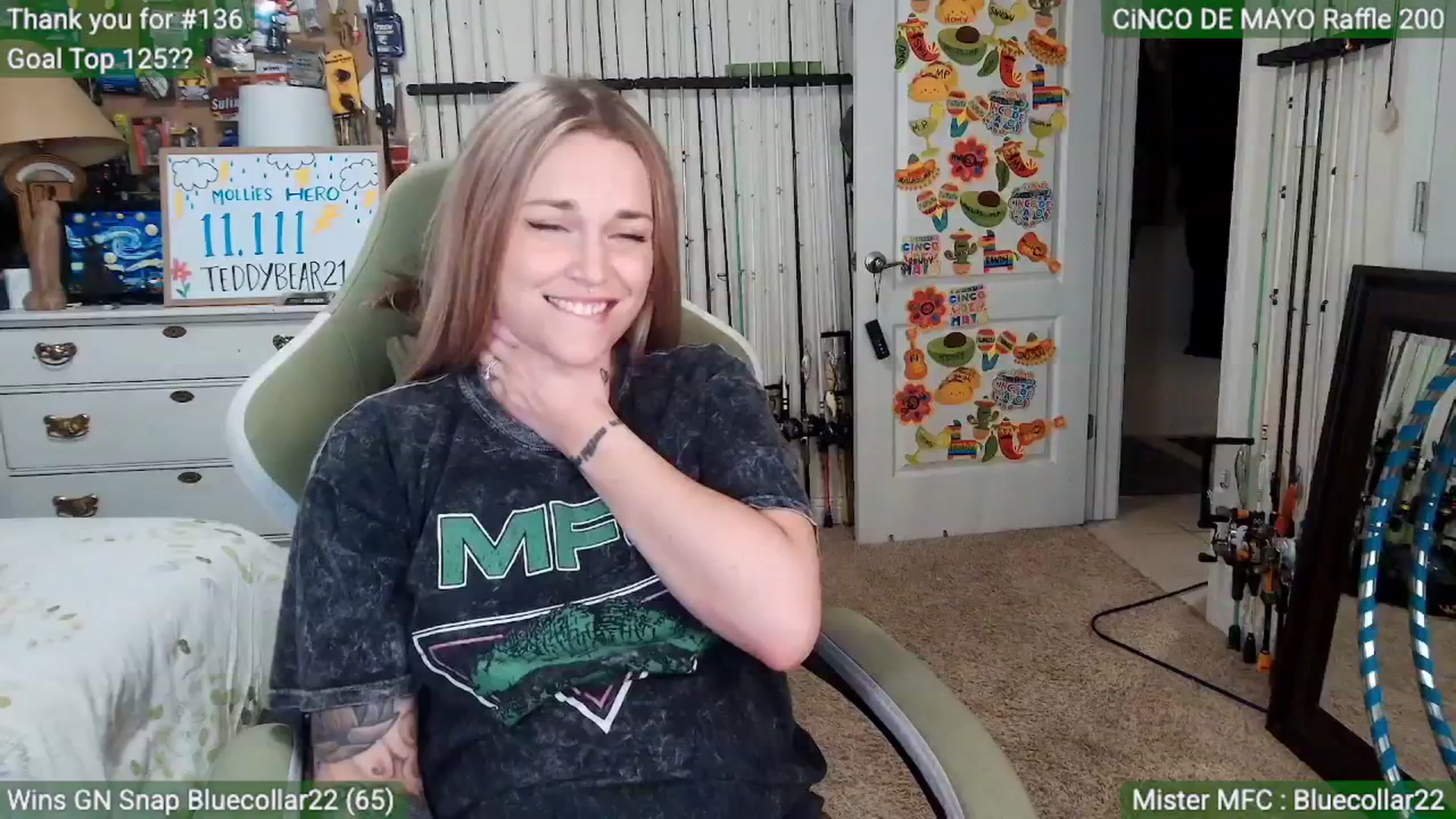 Gallery image thumbnail from MollieRose_'s myfreecams stream on, 04/22/2026, 04:03 image 3 of 20