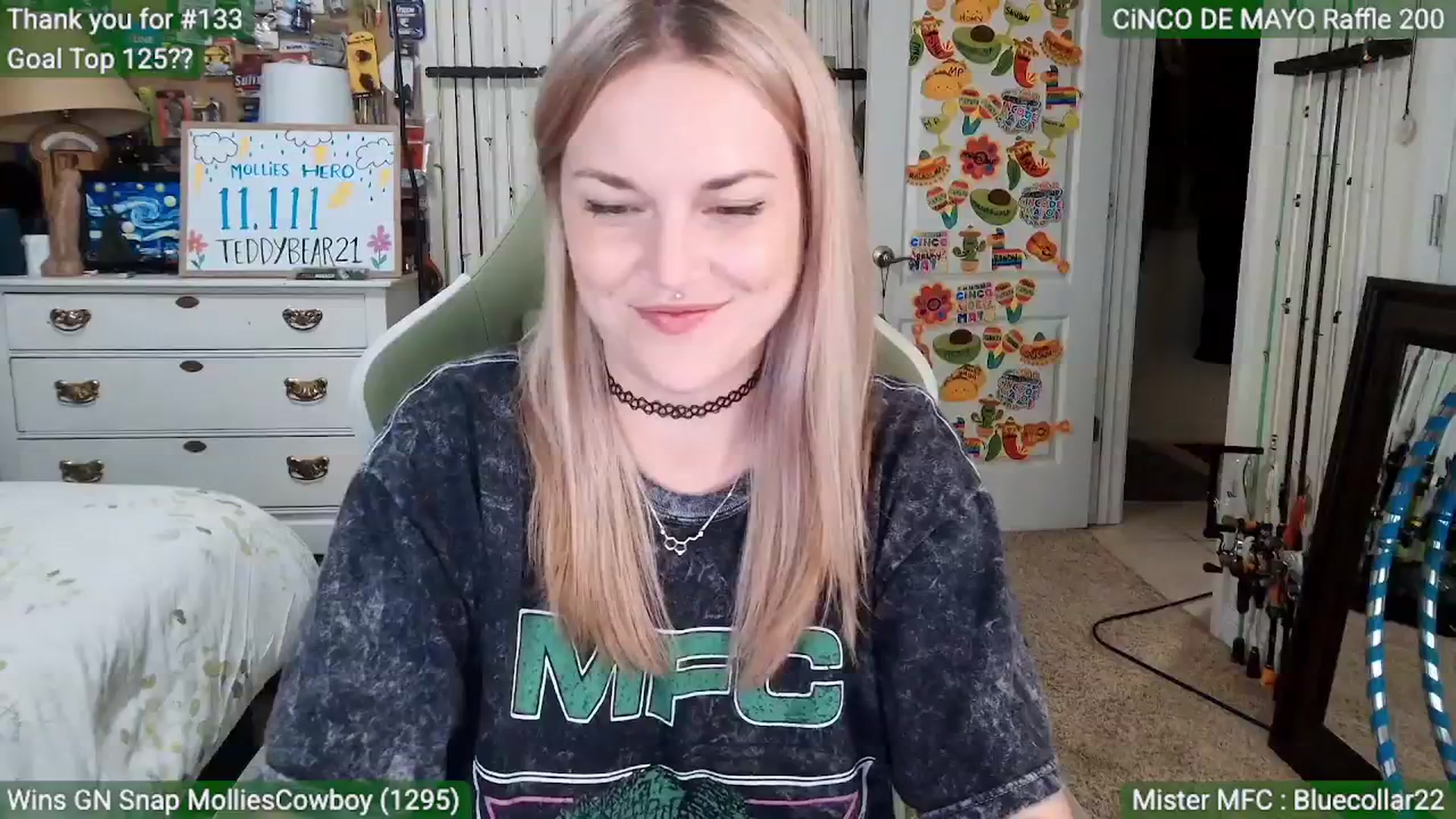 Gallery image thumbnail from MollieRose_'s myfreecams stream on, 04/22/2026, 04:03 image 9 of 20