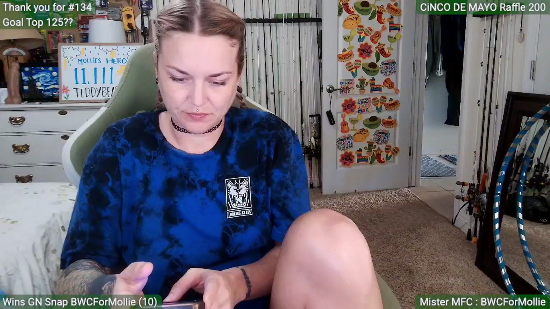 Gallery image thumbnail from MollieRose_'s myfreecams stream on, 04/23/2026, 24:01 image 16 of 20