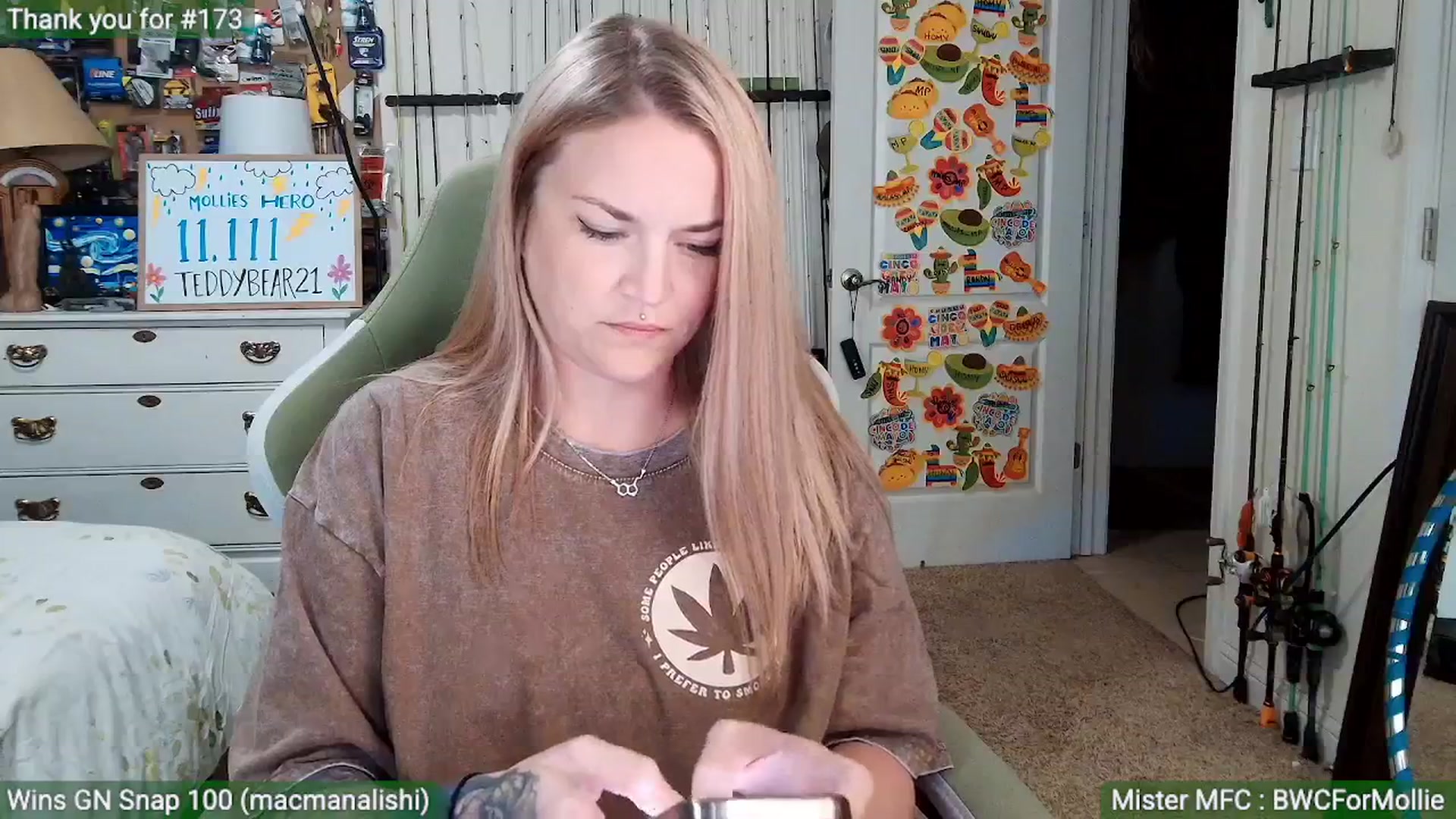 Gallery image thumbnail from MollieRose_'s myfreecams stream on, 04/28/2026, 02:26 image 16 of 20
