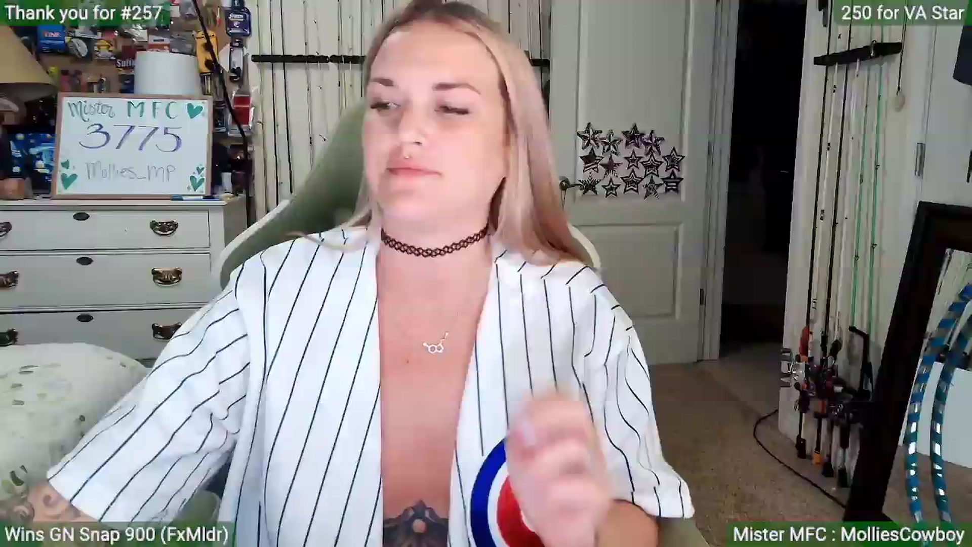 Gallery image thumbnail from MollieRose_'s myfreecams stream on, 05/13/2026, 03:39 image 15 of 20