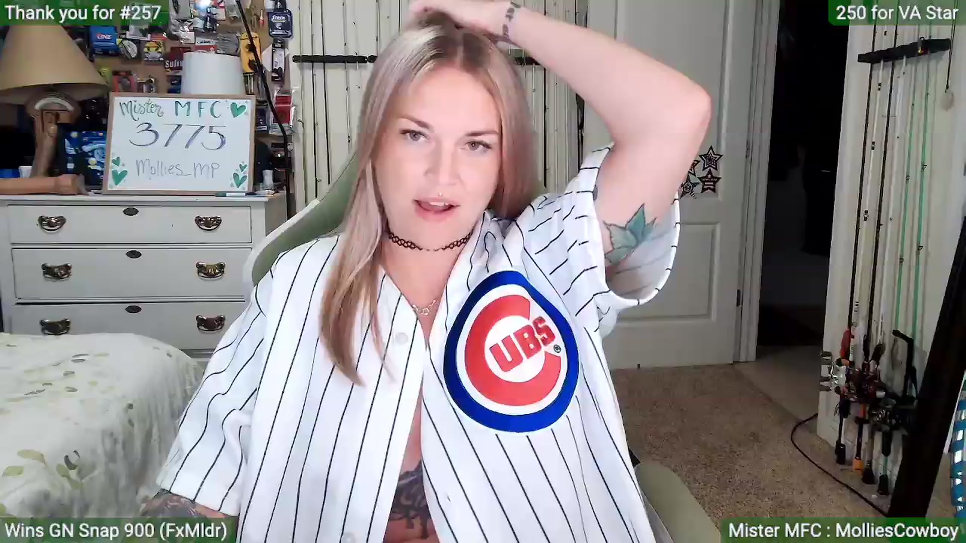 Gallery image thumbnail from MollieRose_'s myfreecams stream on, 05/13/2026, 04:06 image 10 of 20