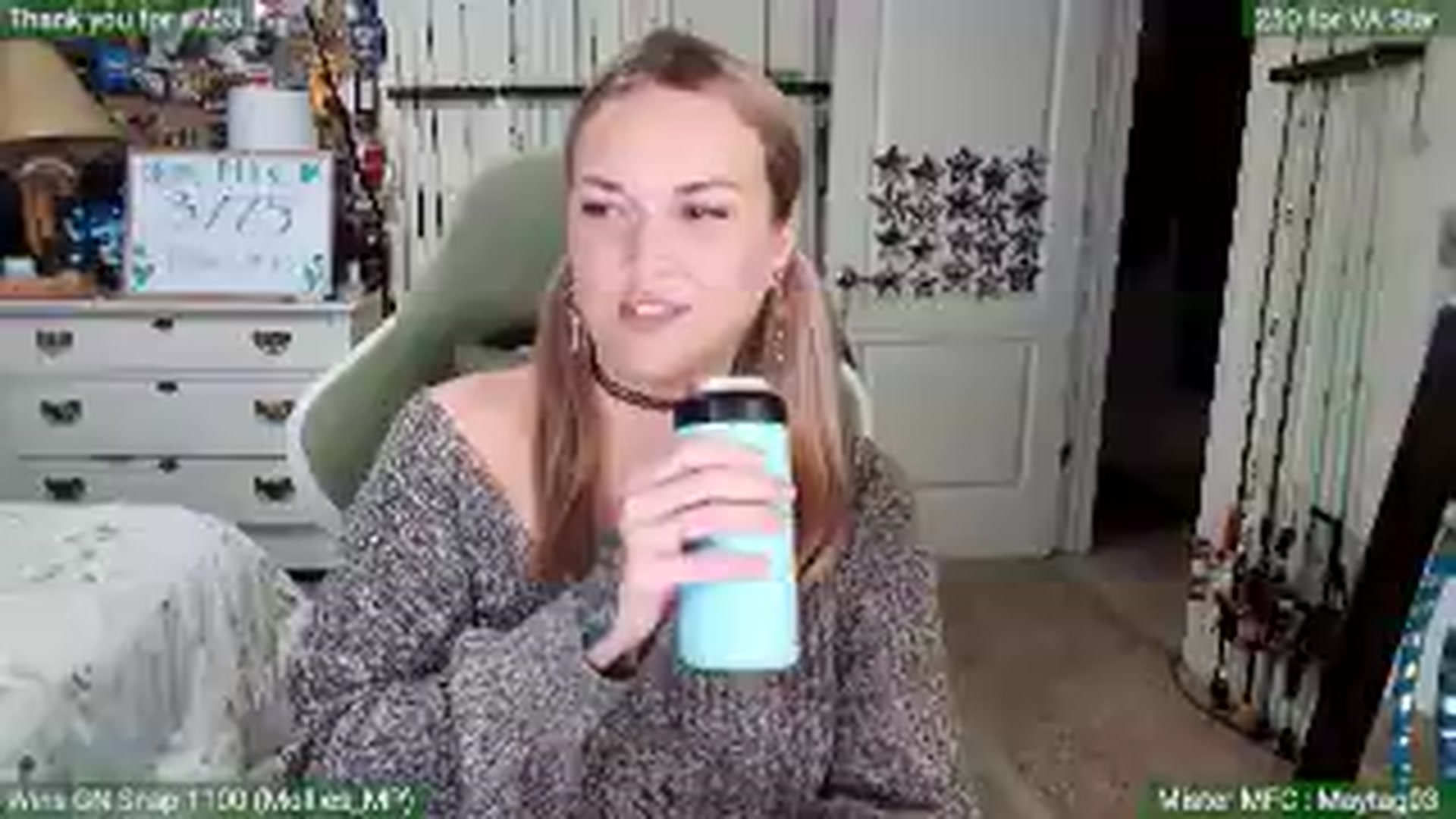 Gallery image thumbnail from MollieRose_'s myfreecams stream on, 05/15/2026, 03:53 image 17 of 20