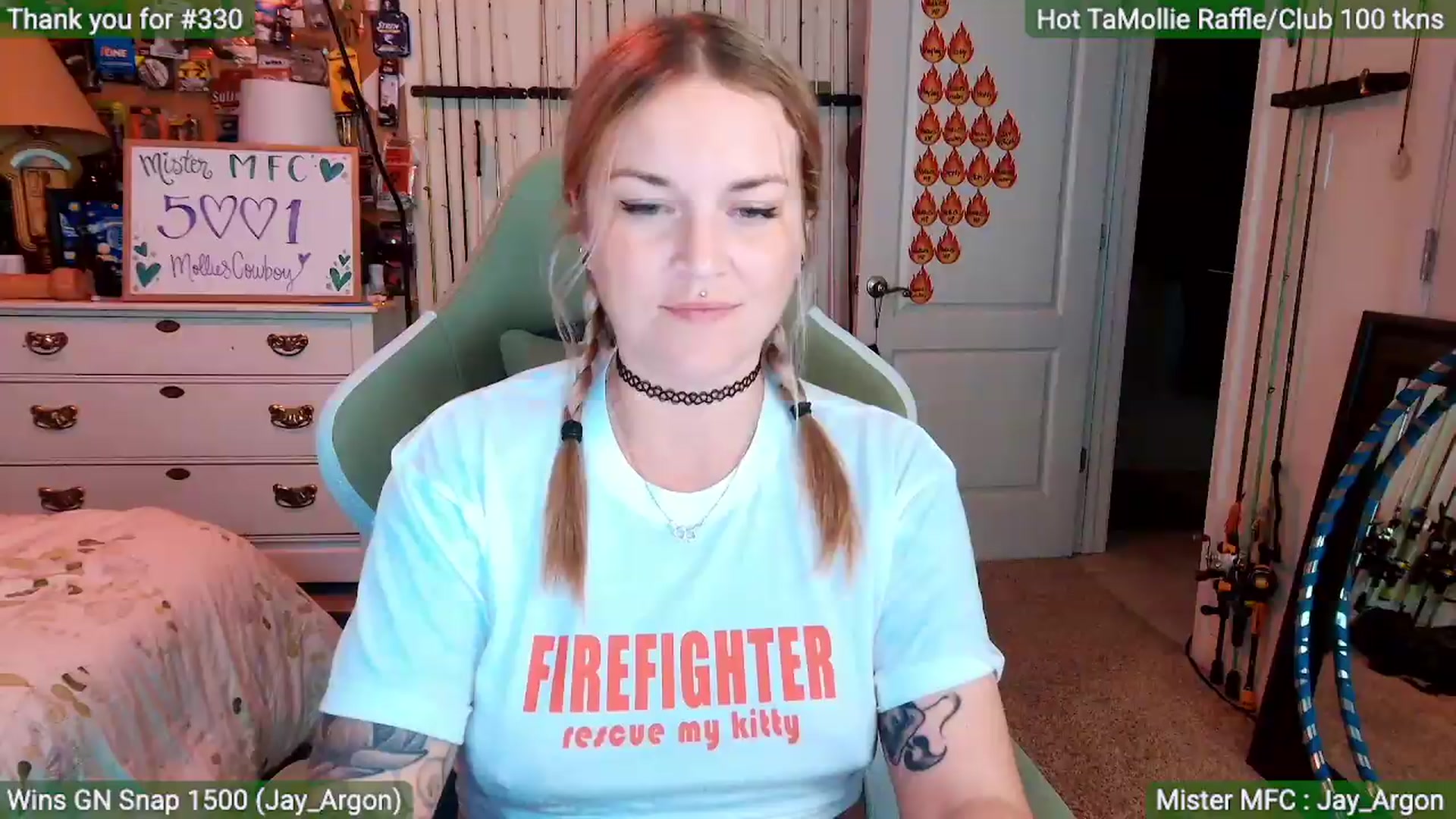 Gallery image thumbnail from MollieRose_'s myfreecams stream on, 05/30/2026, 01:21 image 18 of 20