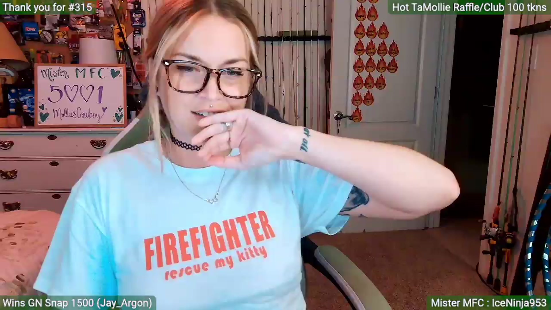 Gallery image thumbnail from MollieRose_'s myfreecams stream on, 05/30/2026, 03:36 image 15 of 20