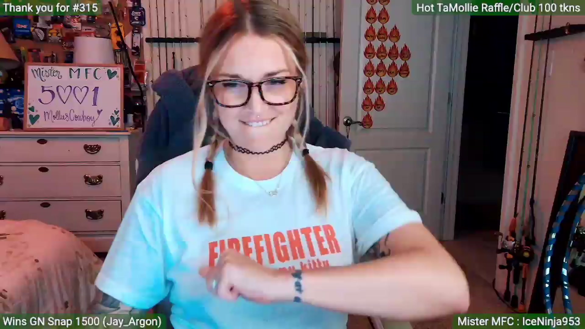 Gallery image thumbnail from MollieRose_'s myfreecams stream on, 05/30/2026, 03:36 image 18 of 20