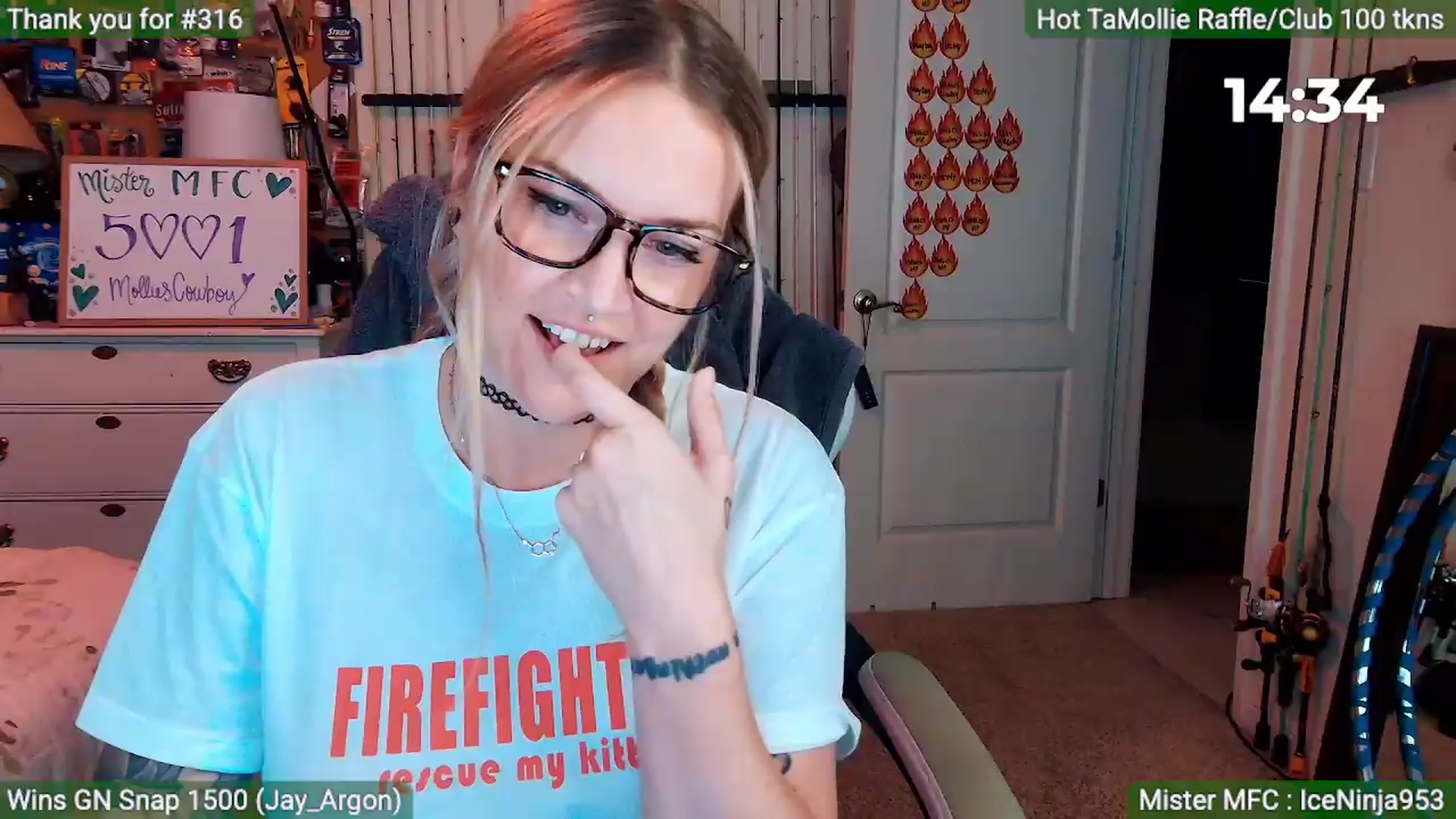 Gallery image thumbnail from MollieRose_'s myfreecams stream on, 05/30/2026, 03:36 image 20 of 20