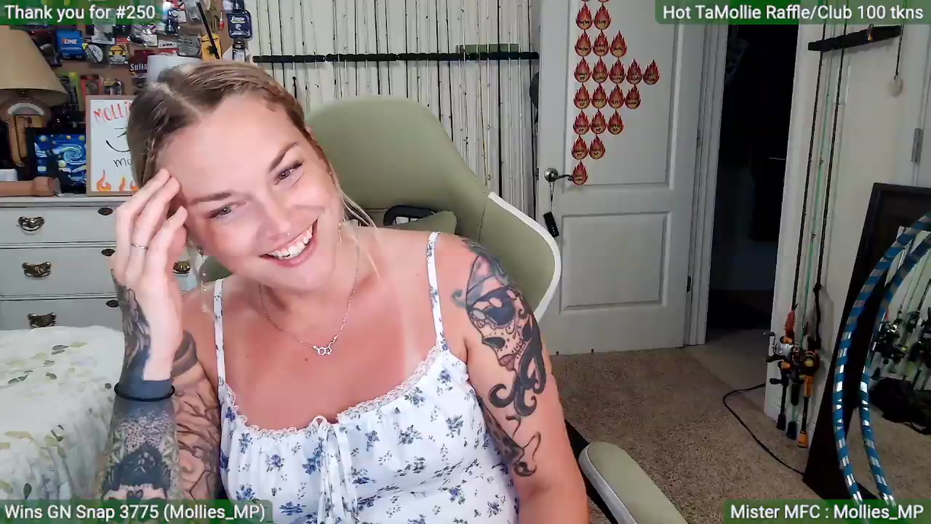 Gallery image thumbnail from MollieRose_'s myfreecams stream on, 06/02/2026, 03:31 image 3 of 20