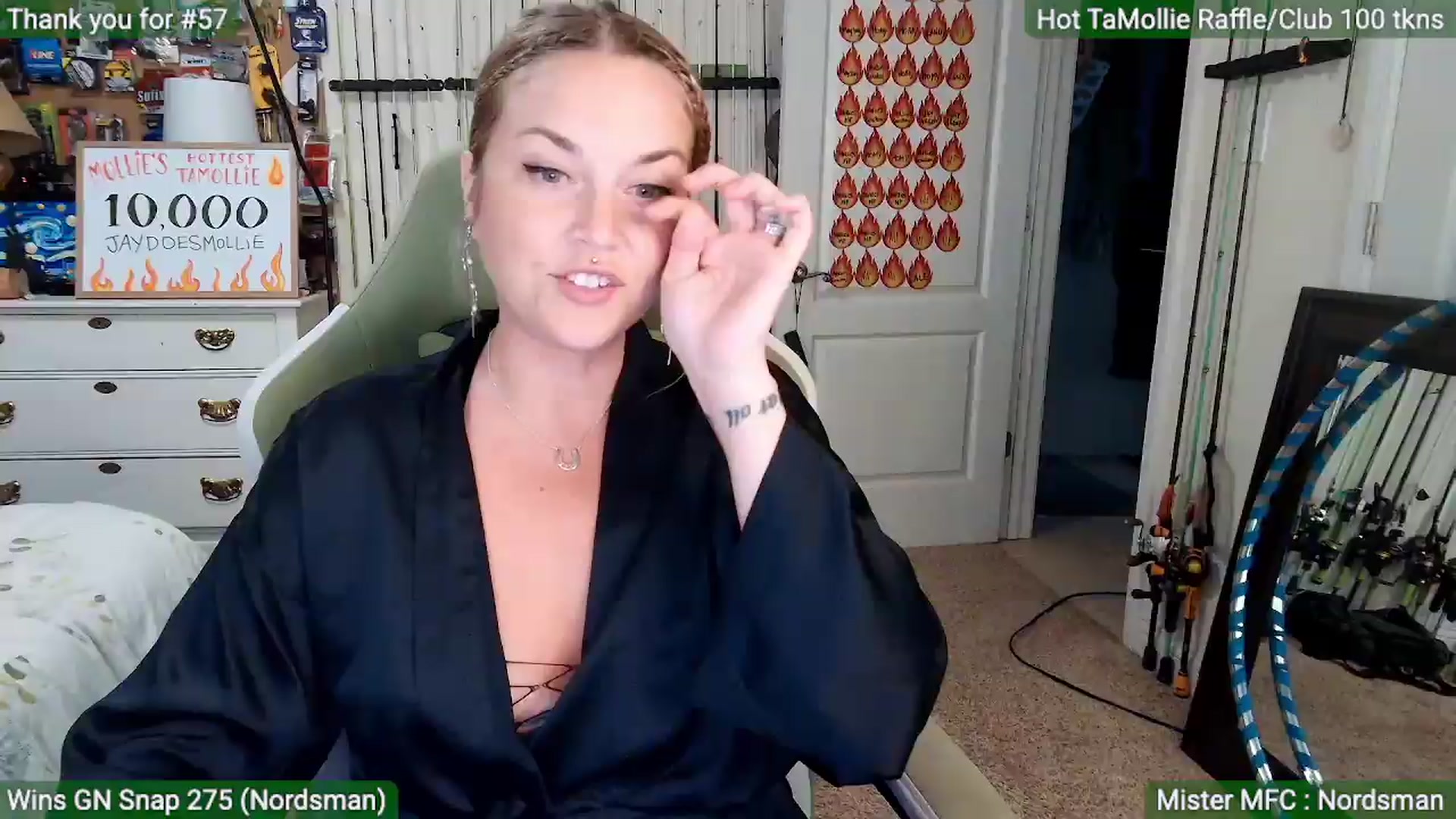 Gallery image thumbnail from MollieRose_'s myfreecams stream on, 06/04/2026, 03:01 image 3 of 20