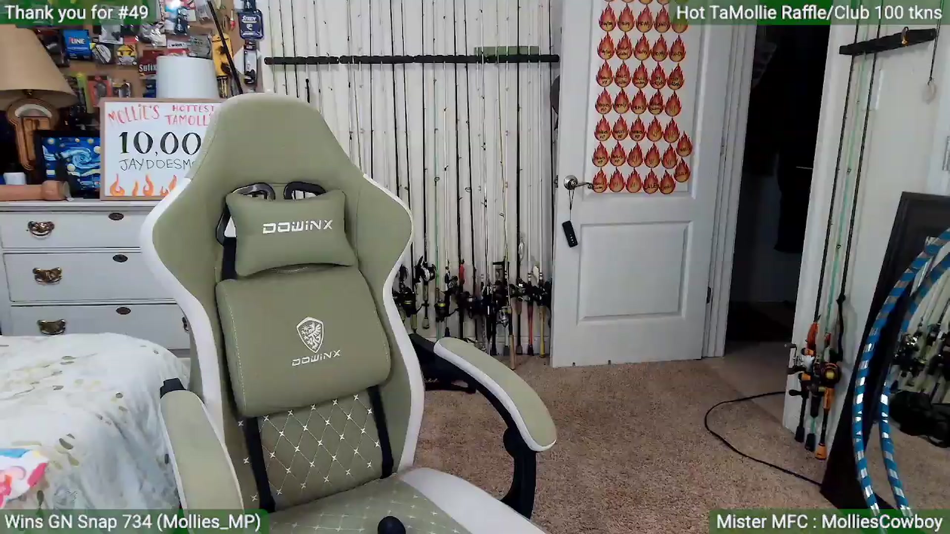 Gallery image thumbnail from MollieRose_'s myfreecams stream on, 06/04/2026, 03:01 image 14 of 20