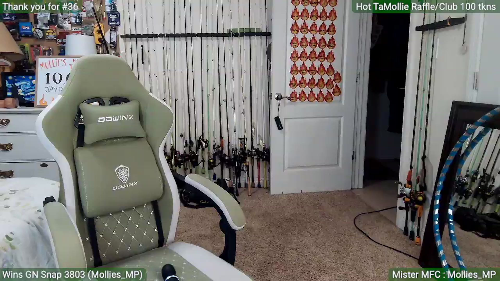 Gallery image thumbnail from MollieRose_'s myfreecams stream on, 06/04/2026, 04:40 image 4 of 20