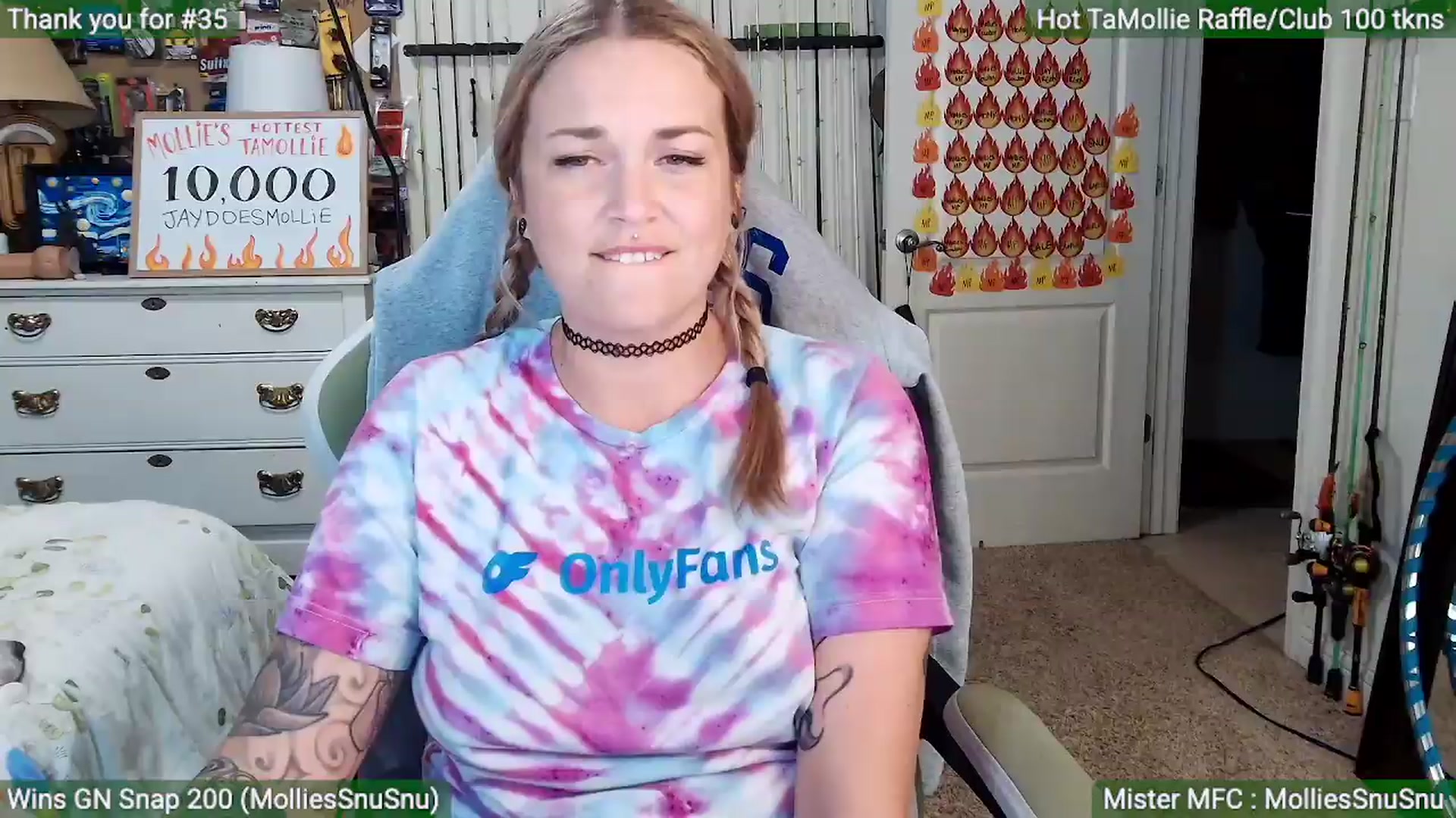 Gallery image thumbnail from MollieRose_'s myfreecams stream on, 06/05/2026, 03:57 image 9 of 20