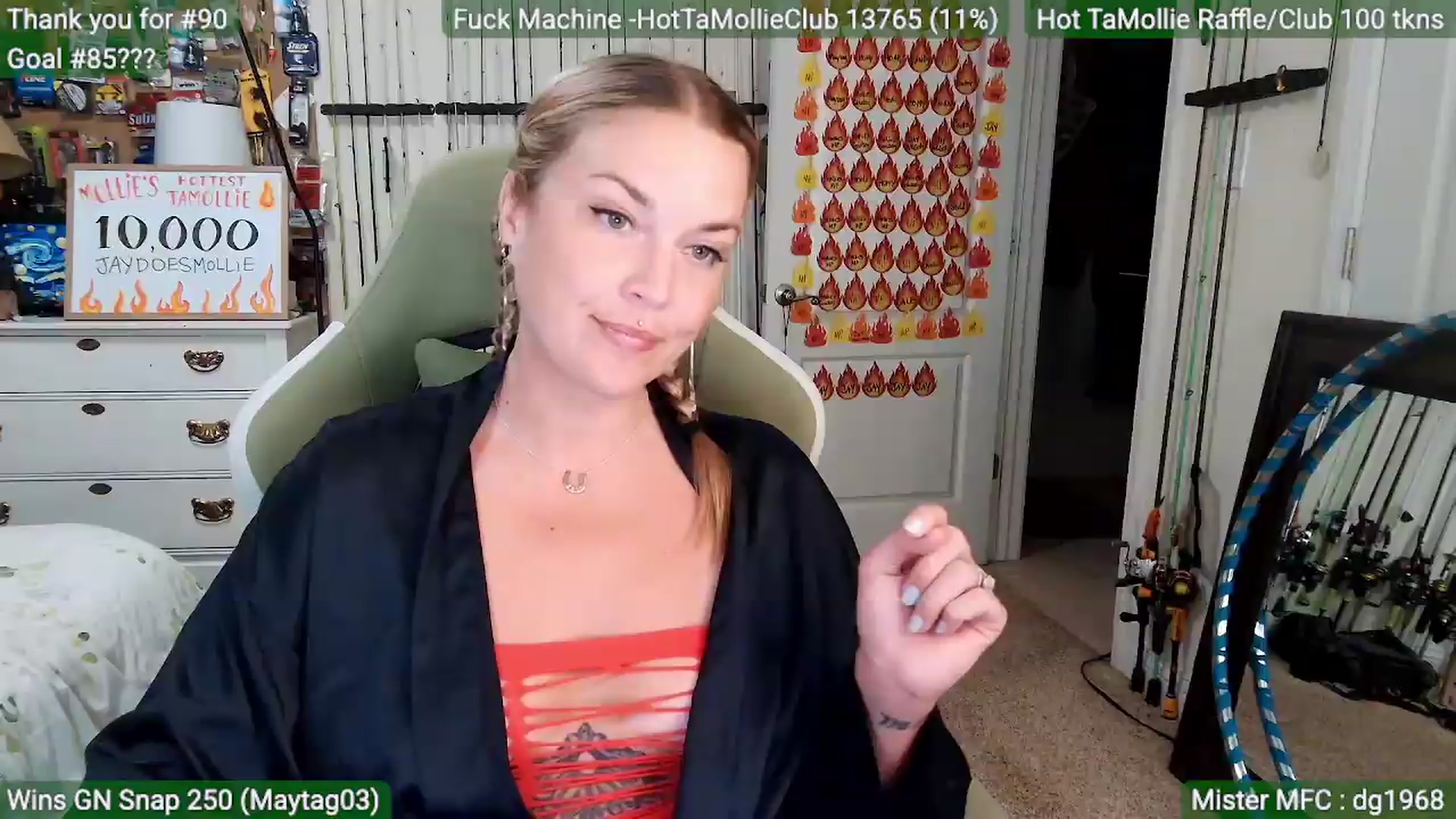 Gallery image thumbnail from MollieRose_'s myfreecams stream on, 06/09/2026, 03:30 image 8 of 20