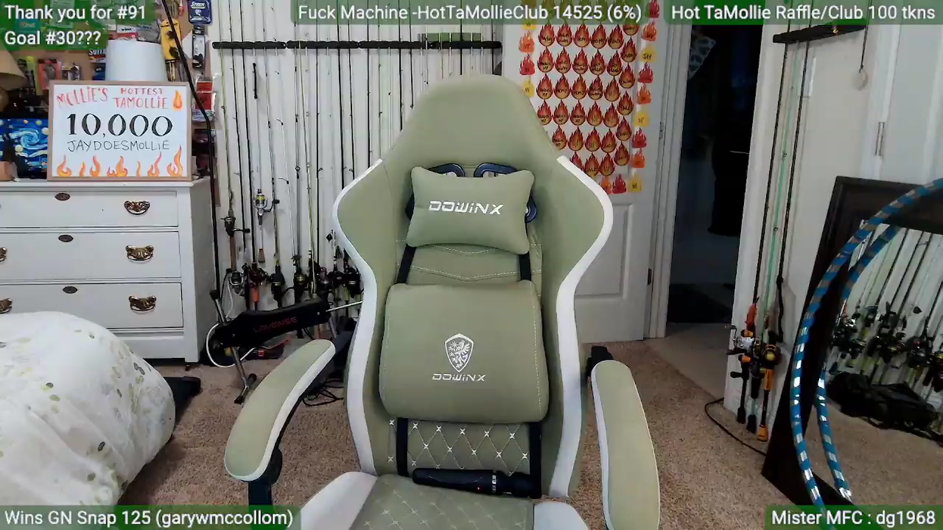Gallery image thumbnail from MollieRose_'s myfreecams stream on, 06/09/2026, 03:30 image 4 of 20
