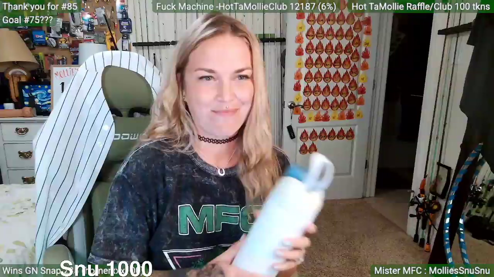 Gallery image thumbnail from MollieRose_'s myfreecams stream on, 06/10/2026, 04:05 image 10 of 20