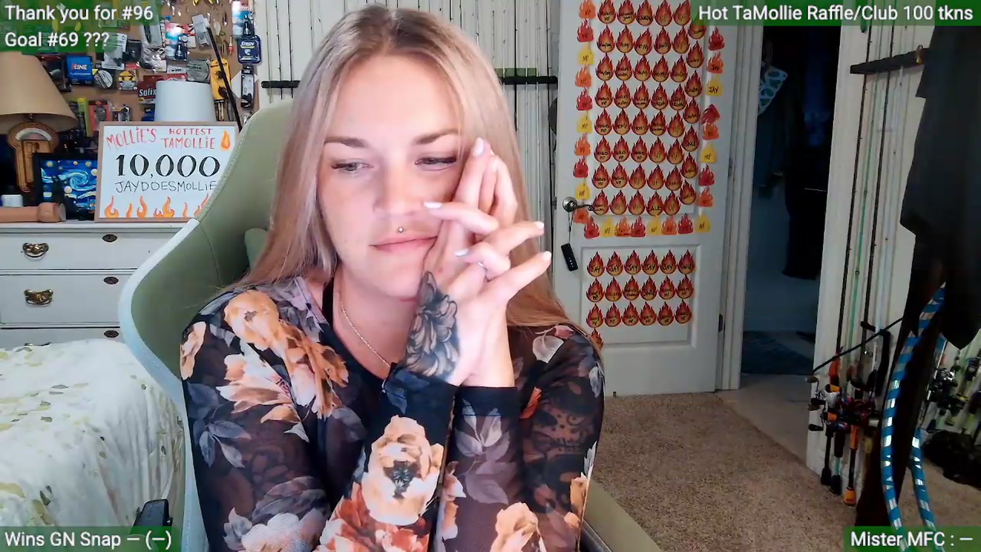 Gallery image thumbnail from MollieRose_'s myfreecams stream on, 06/13/2026, 03:45 image 2 of 20