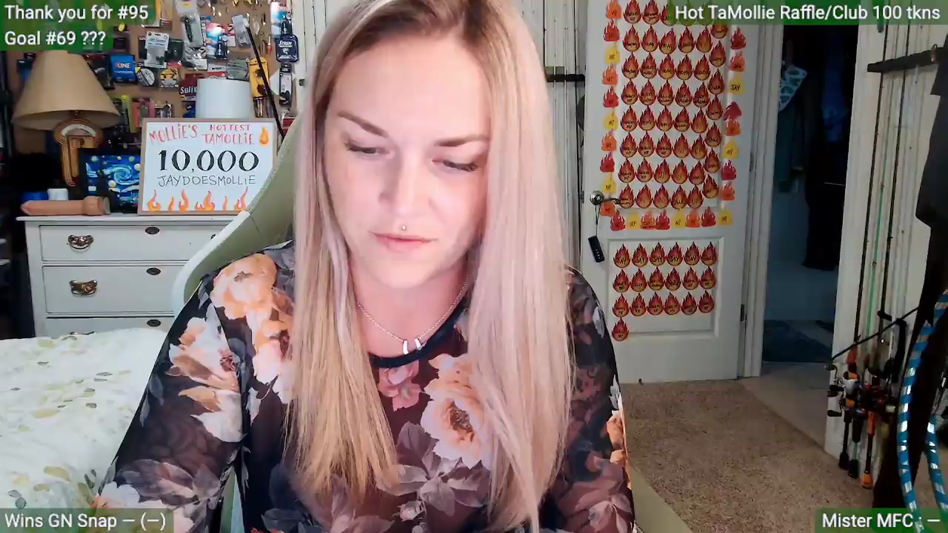 Gallery image thumbnail from MollieRose_'s myfreecams stream on, 06/13/2026, 03:45 image 1 of 20