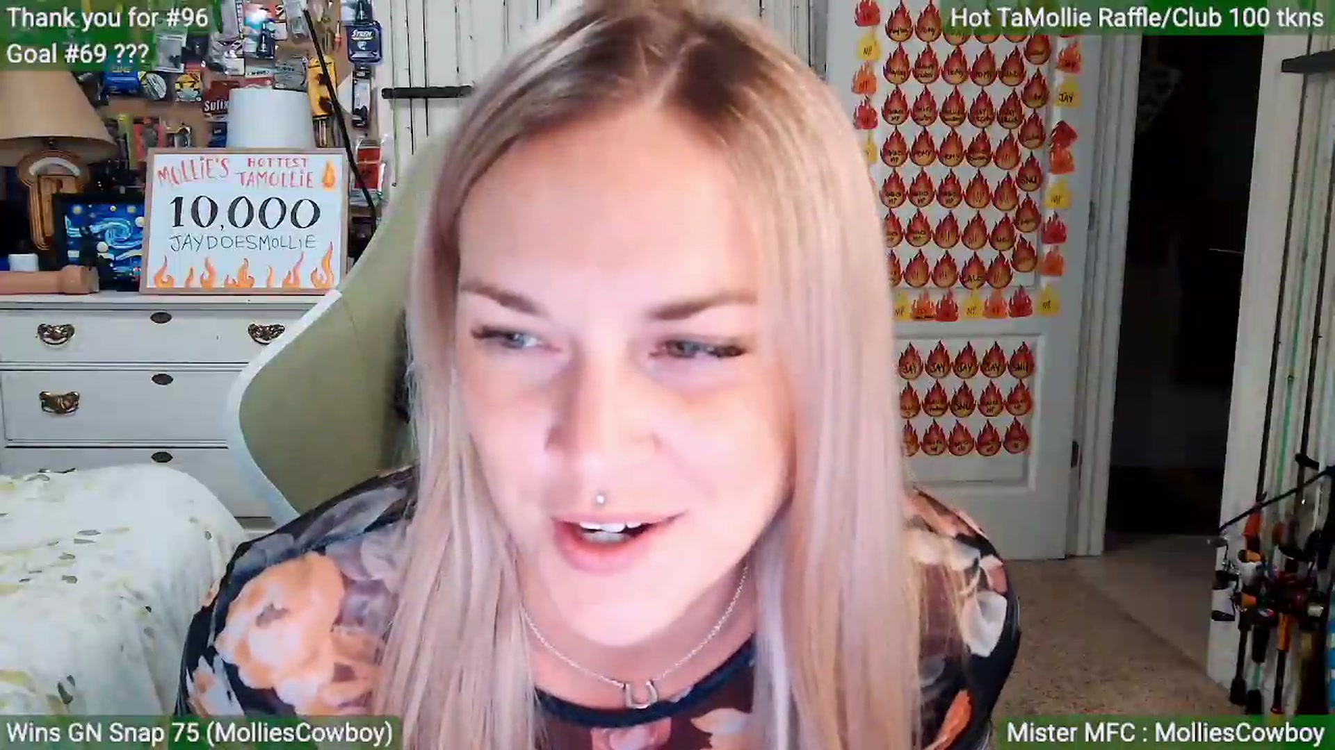 Gallery image thumbnail from MollieRose_'s myfreecams stream on, 06/13/2026, 03:45 image 8 of 20