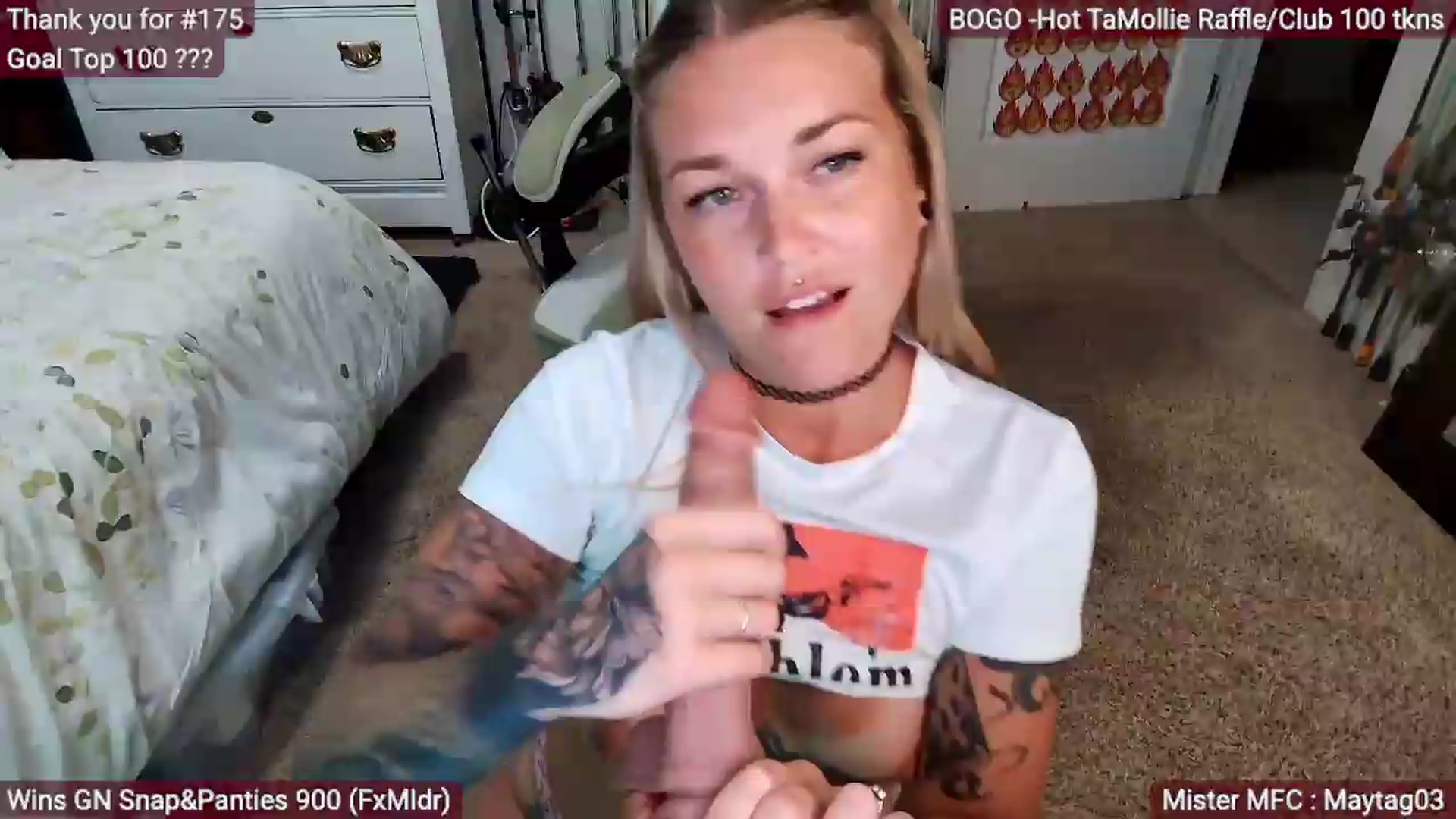 Gallery image thumbnail from MollieRose_'s myfreecams stream on, 06/23/2026, 03:33 image 17 of 20