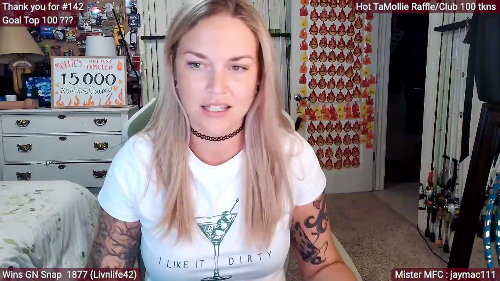 Gallery image thumbnail from MollieRose_'s myfreecams stream on, 06/25/2026, 24:01 image 16 of 20