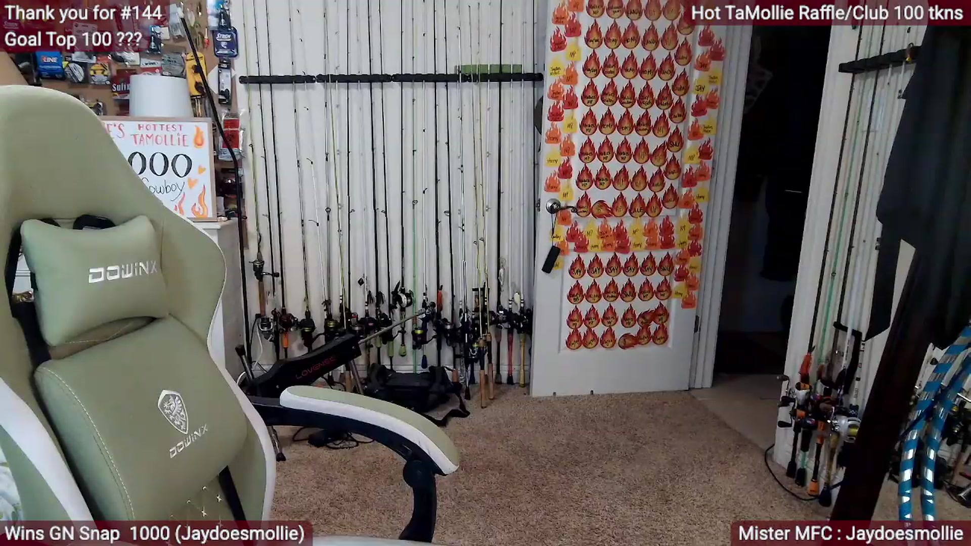 Gallery image thumbnail from MollieRose_'s myfreecams stream on, 06/26/2026, 03:04 image 16 of 20