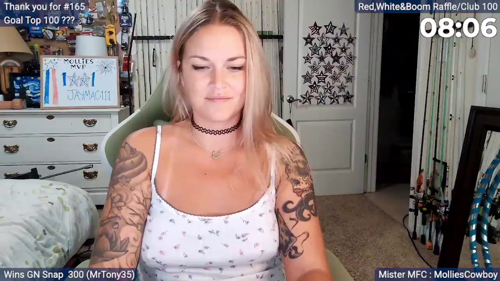 Gallery image thumbnail from MollieRose_'s myfreecams stream on, 07/10/2026, 03:39 image 16 of 20