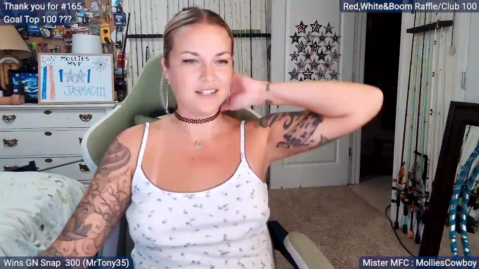 Gallery image thumbnail from MollieRose_'s myfreecams stream on, 07/10/2026, 03:39 image 10 of 20