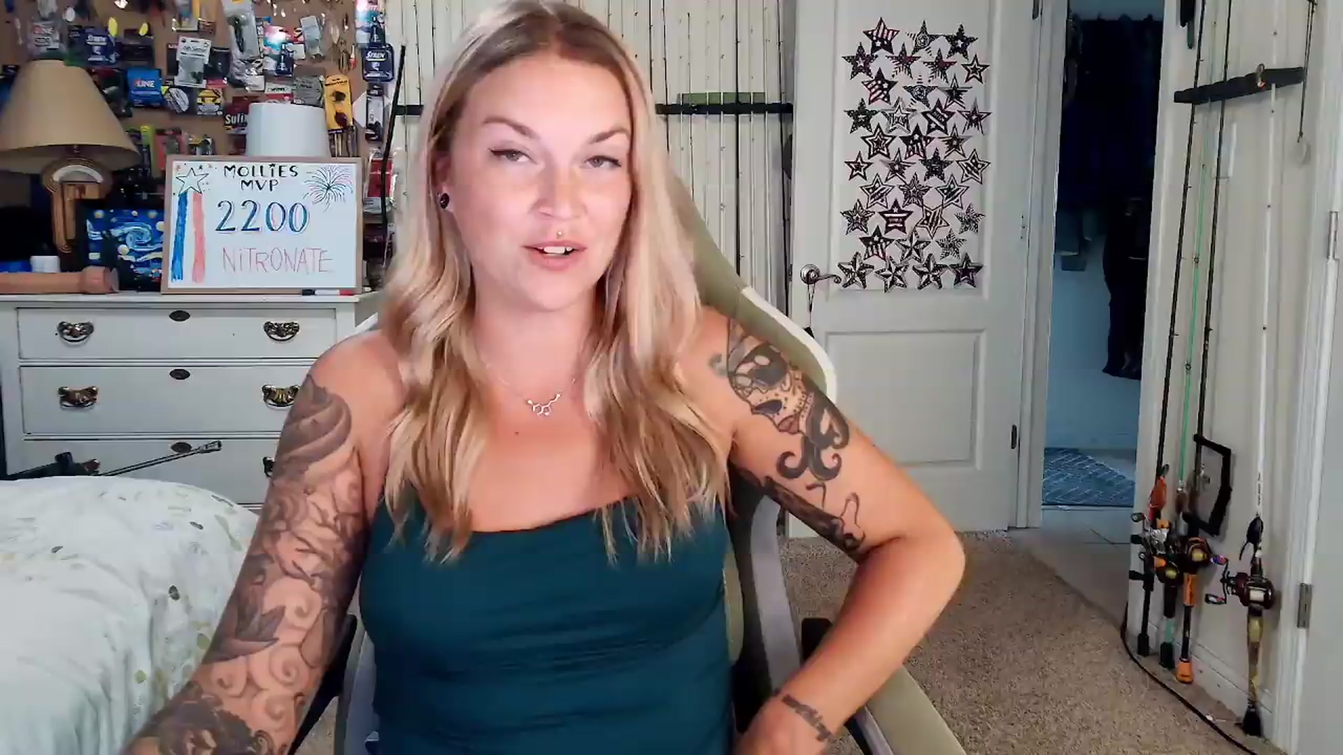 Gallery image thumbnail from MollieRose_'s myfreecams stream on, 07/16/2026, 03:11 image 2 of 20