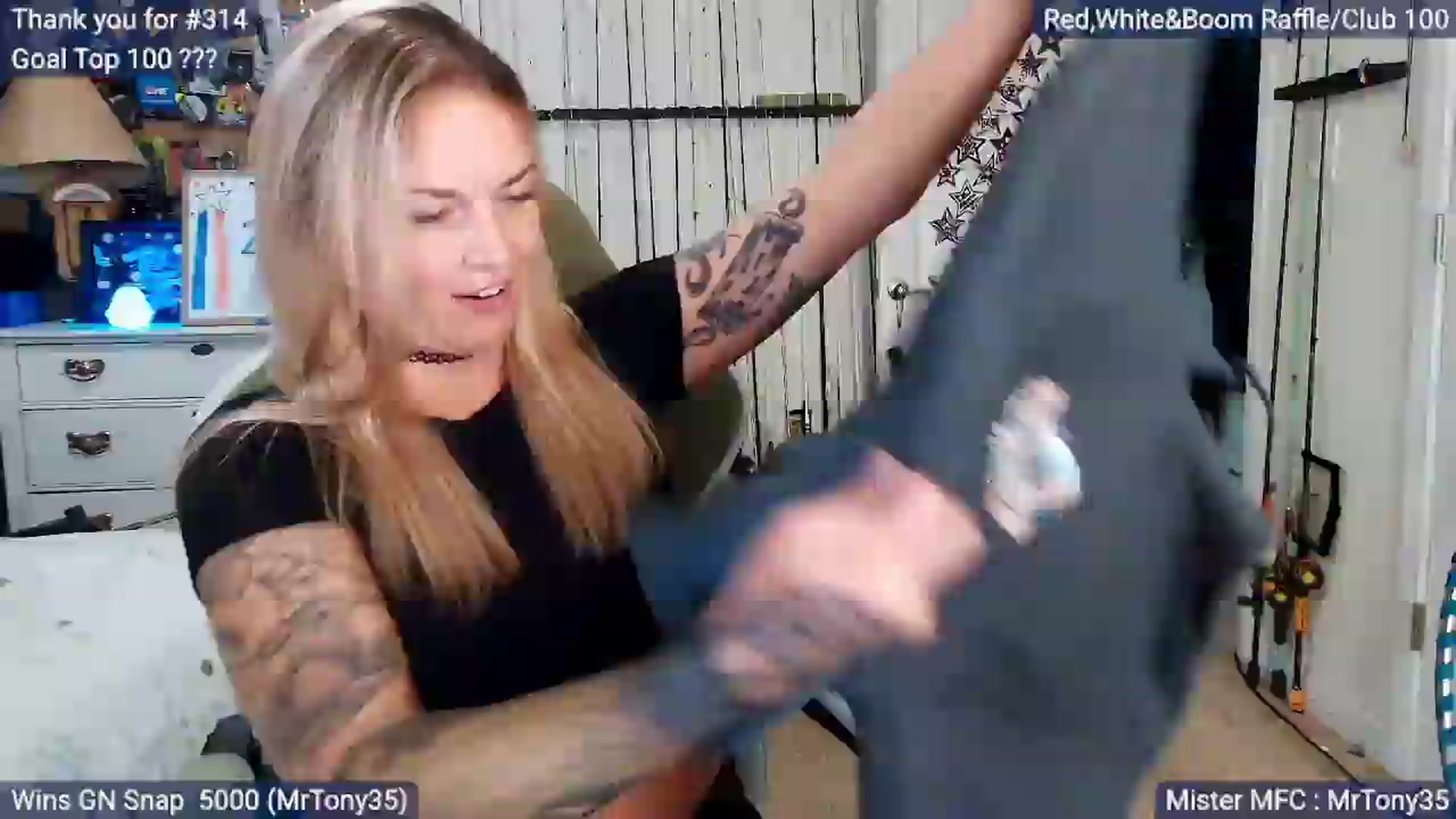 Gallery image thumbnail from MollieRose_'s myfreecams stream on, 07/22/2026, 03:31 image 1 of 20