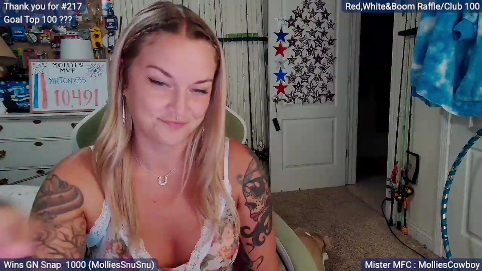 Gallery image thumbnail from MollieRose_'s myfreecams stream on, 07/24/2026, 03:45 image 15 of 20
