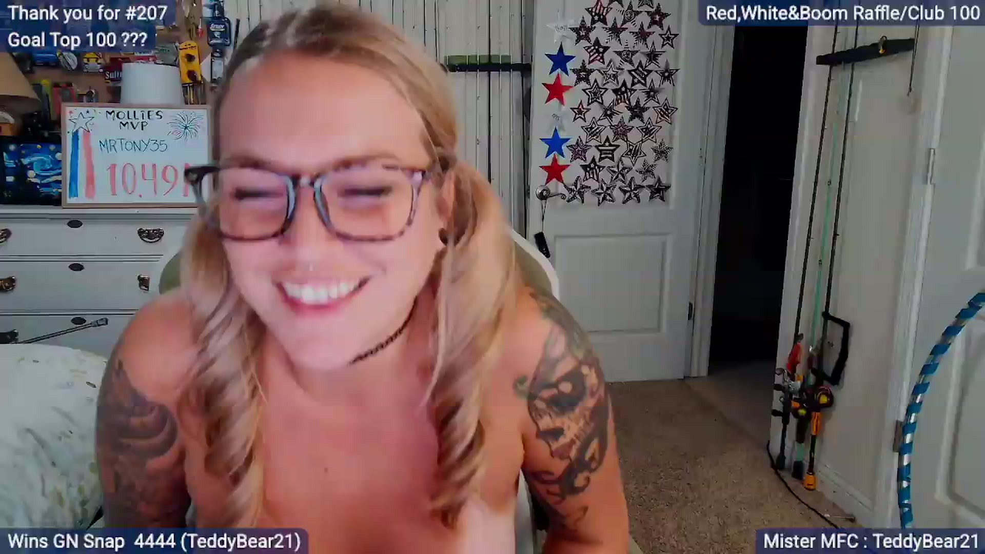 Gallery image thumbnail from MollieRose_'s myfreecams stream on, 07/28/2026, 03:17 image 14 of 20
