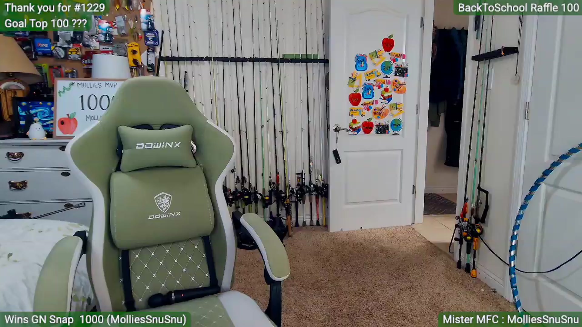 Gallery image thumbnail from MollieRose_'s myfreecams stream on, 08/04/2026, 03:29 image 14 of 20