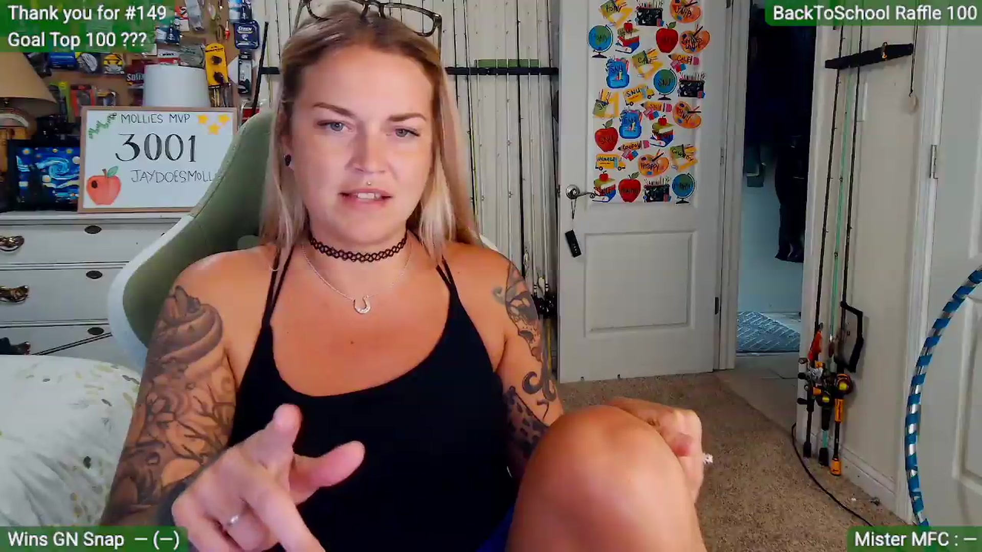 Gallery image thumbnail from MollieRose_'s myfreecams stream on, 08/04/2026, 23:59 image 17 of 20