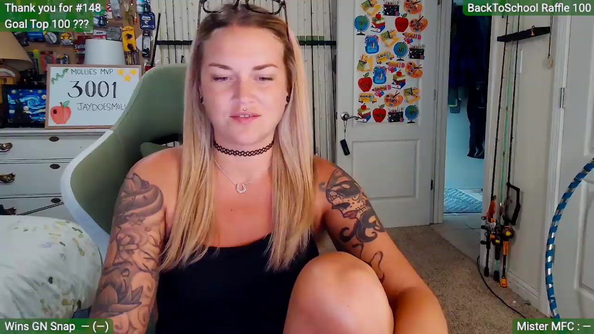 Gallery image thumbnail from MollieRose_'s myfreecams stream on, 08/04/2026, 23:59 image 6 of 20