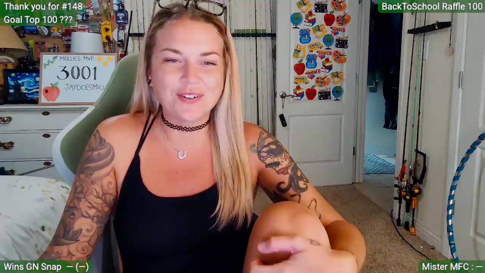 Gallery image thumbnail from MollieRose_'s myfreecams stream on, 08/04/2026, 23:59 image 13 of 20