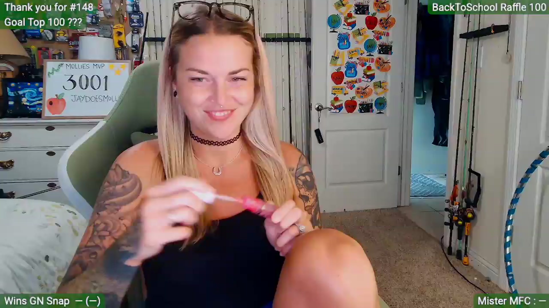 Gallery image thumbnail from MollieRose_'s myfreecams stream on, 08/04/2026, 23:59 image 8 of 20
