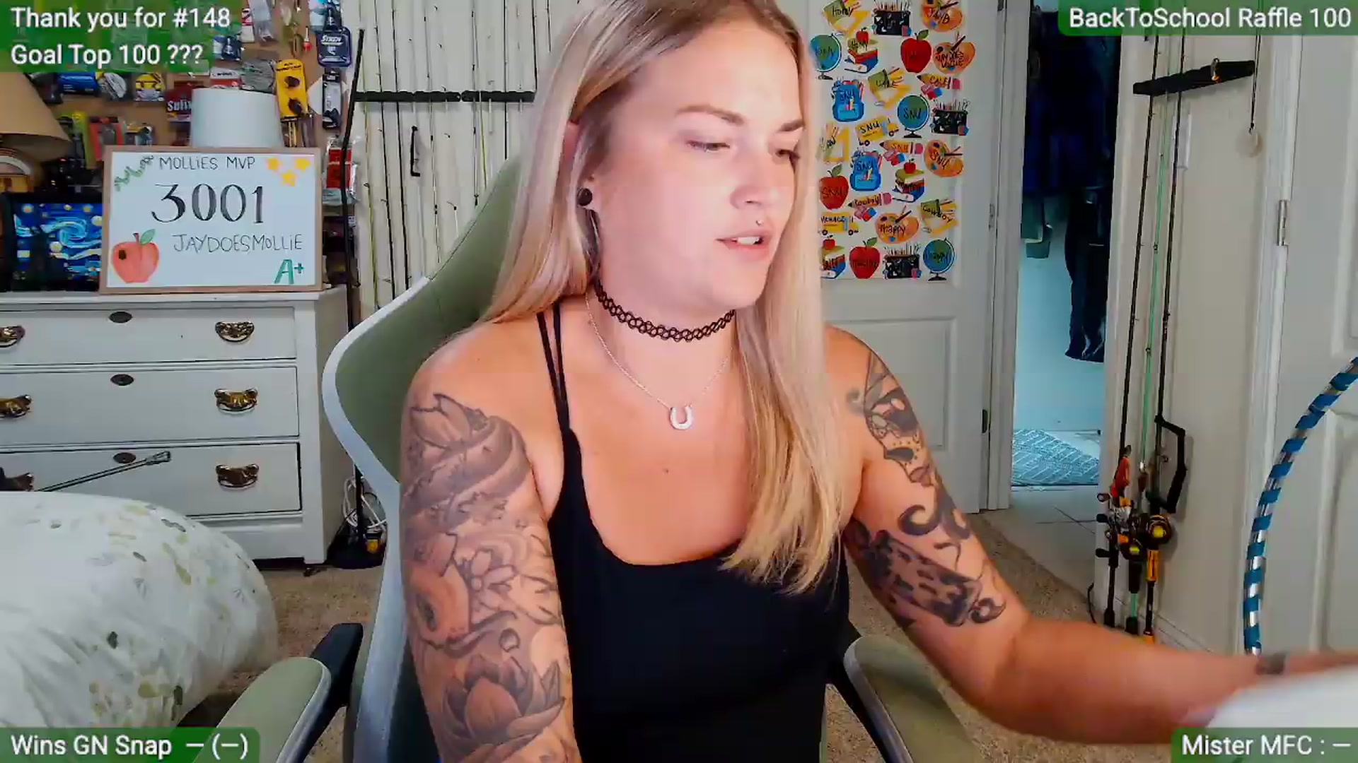 Gallery image thumbnail from MollieRose_'s myfreecams stream on, 08/04/2026, 23:59 image 1 of 20