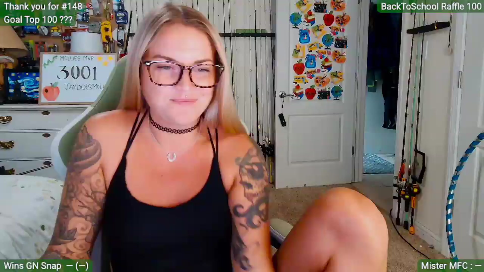 Gallery image thumbnail from MollieRose_'s myfreecams stream on, 08/04/2026, 23:59 image 15 of 20