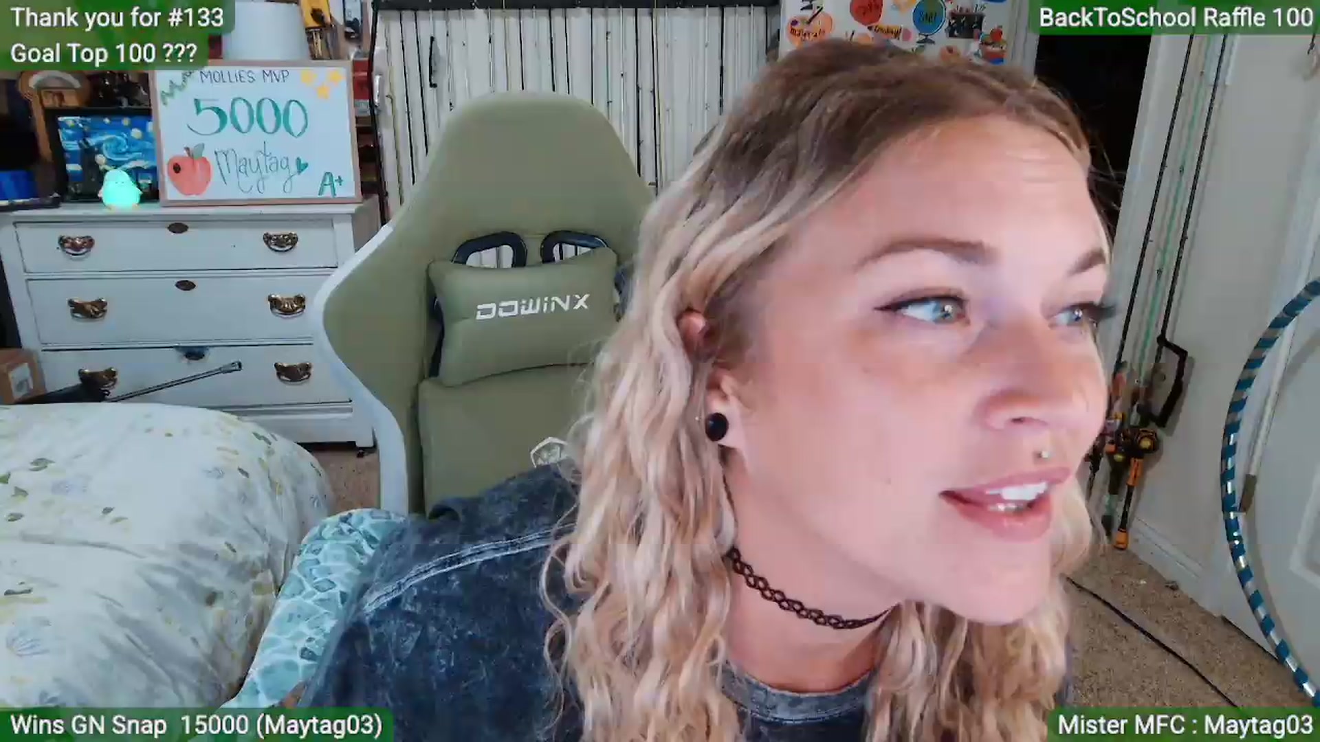 Gallery image thumbnail from MollieRose_'s myfreecams stream on, 08/12/2026, 03:12 image 16 of 20