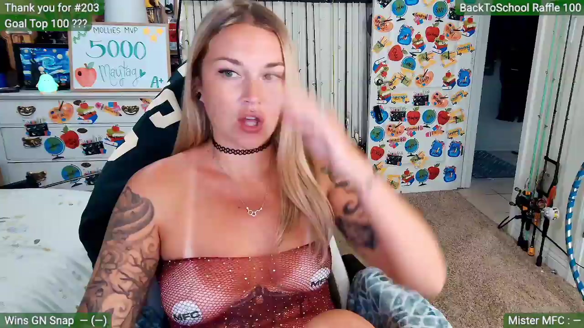 Gallery image thumbnail from MollieRose_'s myfreecams stream on, 08/18/2026, 01:17 image 4 of 20