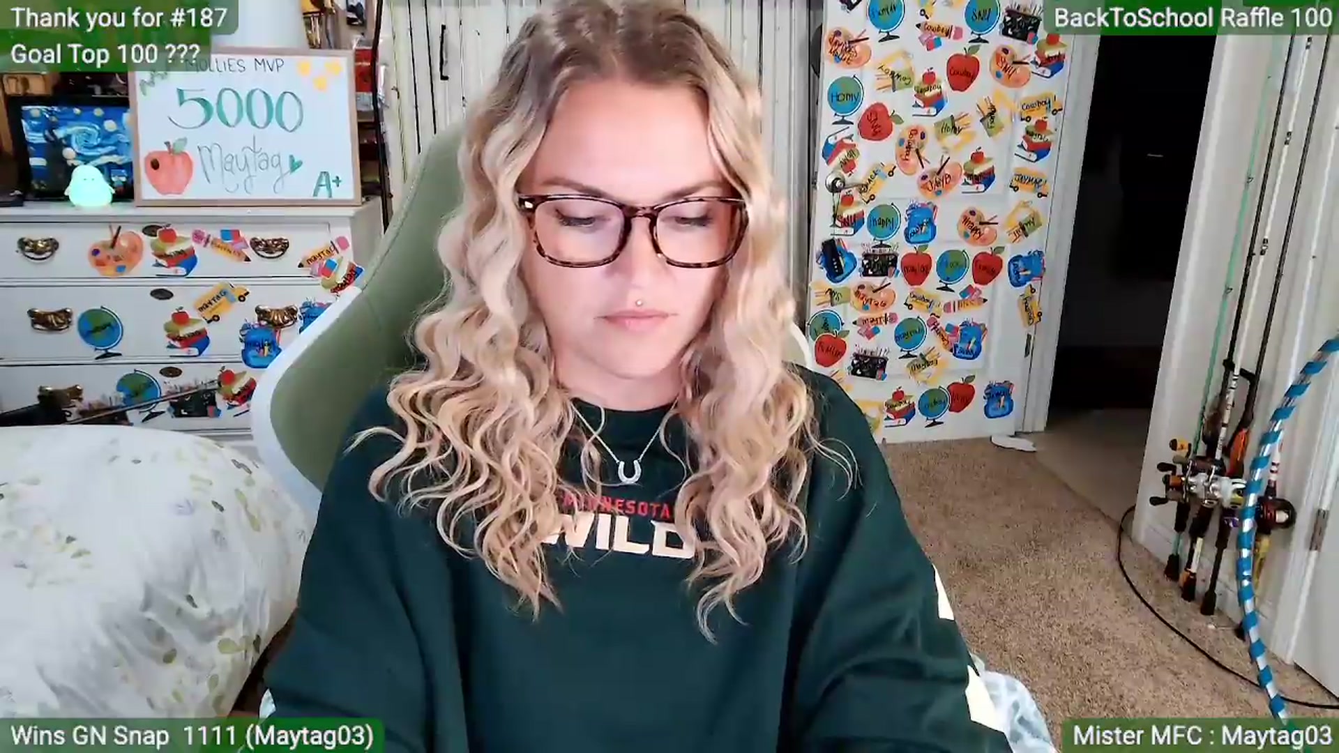 Gallery image thumbnail from MollieRose_'s myfreecams stream on, 08/19/2026, 02:19 image 18 of 20