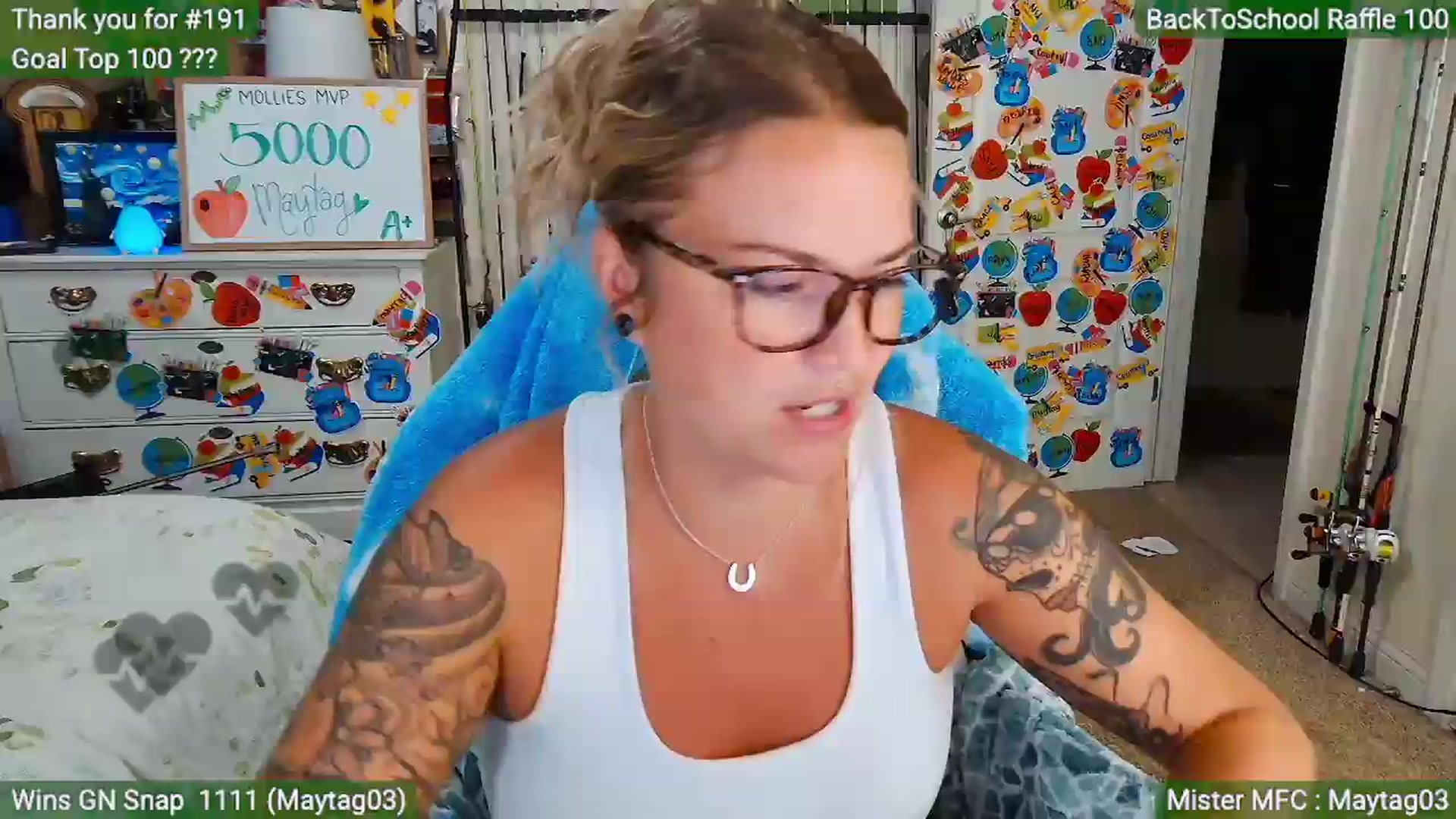 Gallery image thumbnail from MollieRose_'s myfreecams stream on, 08/20/2026, 01:35 image 13 of 20