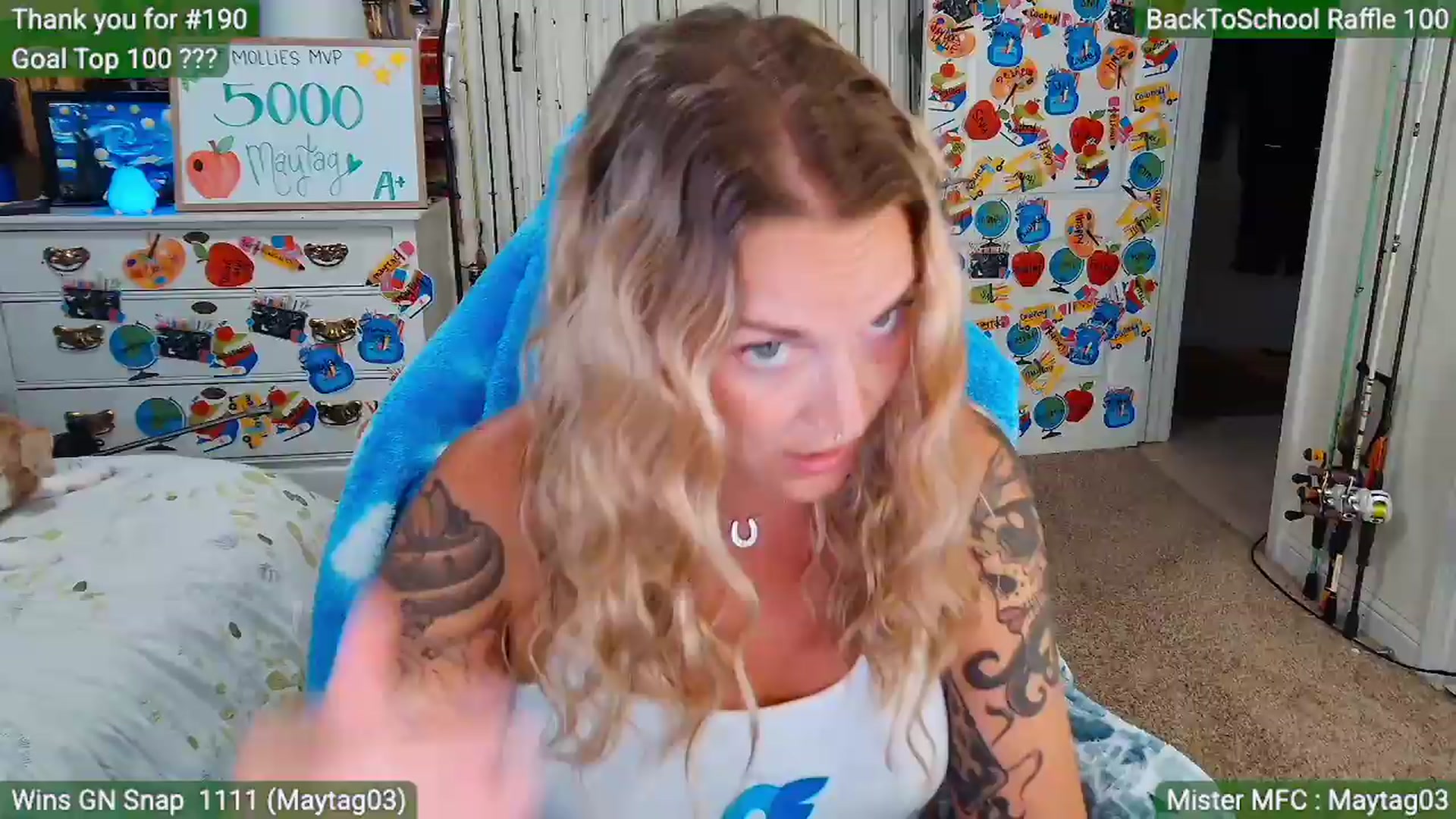 Gallery image thumbnail from MollieRose_'s myfreecams stream on, 08/20/2026, 01:35 image 18 of 20