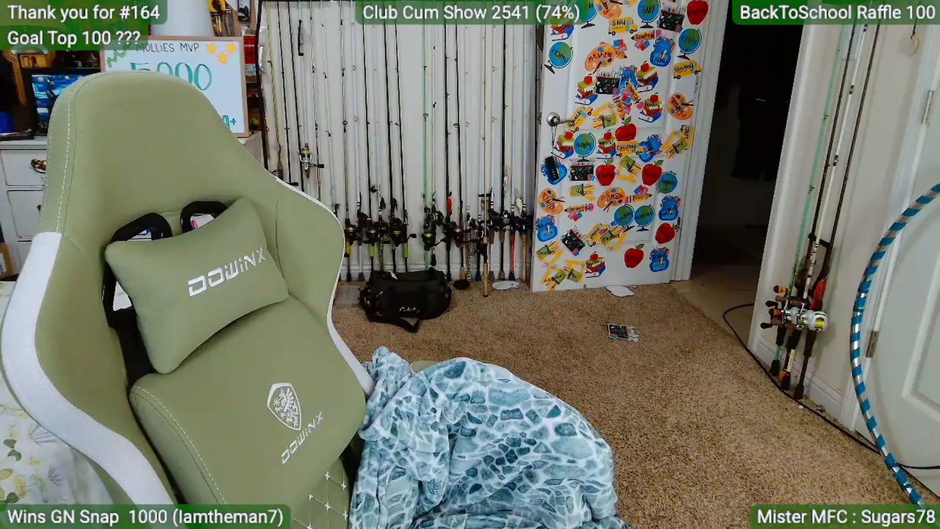 Gallery image thumbnail from MollieRose_'s myfreecams stream on, 08/21/2026, 04:00 image 18 of 20