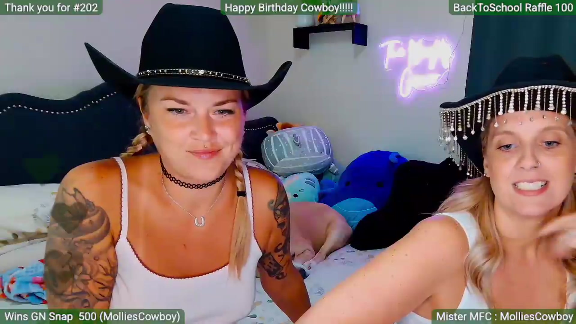 Gallery image thumbnail from MollieRose_'s myfreecams stream on, 08/25/2026, 03:00 image 4 of 20
