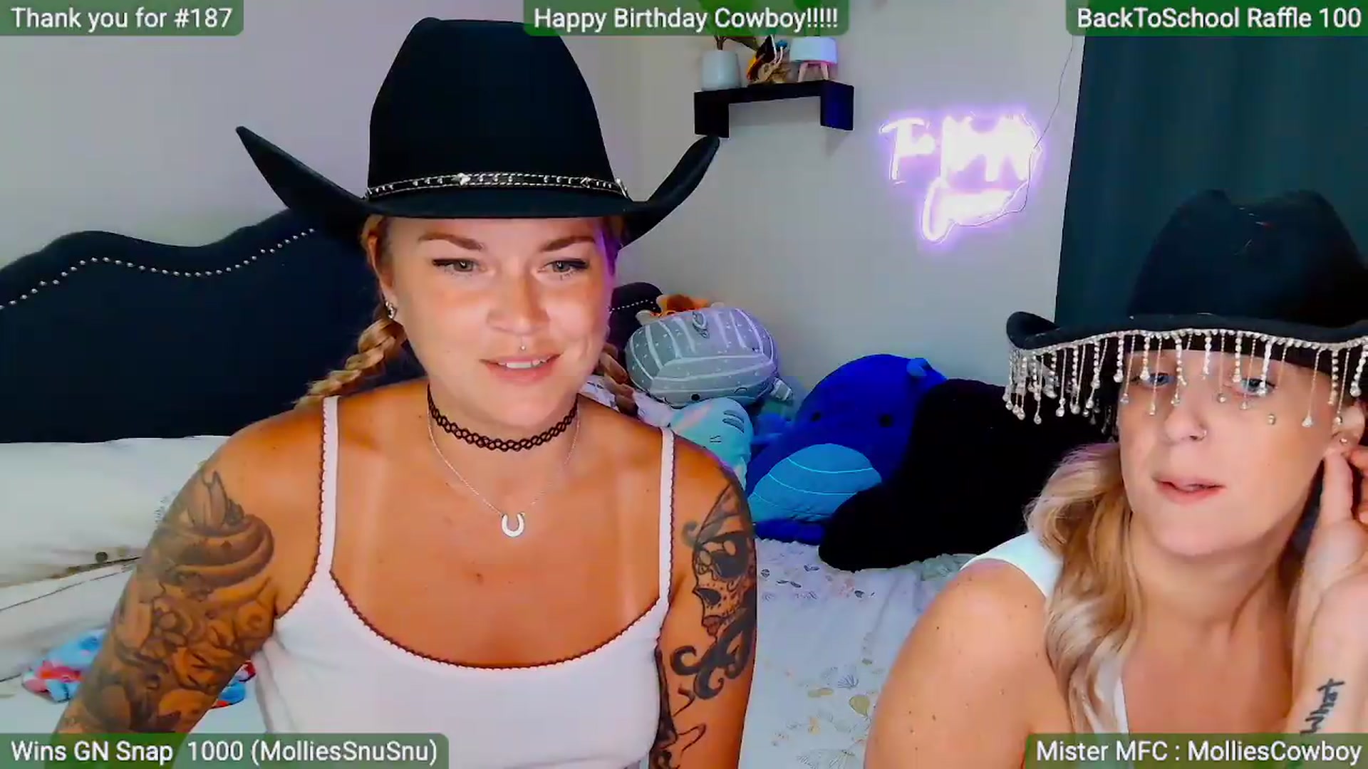 Gallery image thumbnail from MollieRose_'s myfreecams stream on, 08/25/2026, 03:00 image 11 of 20