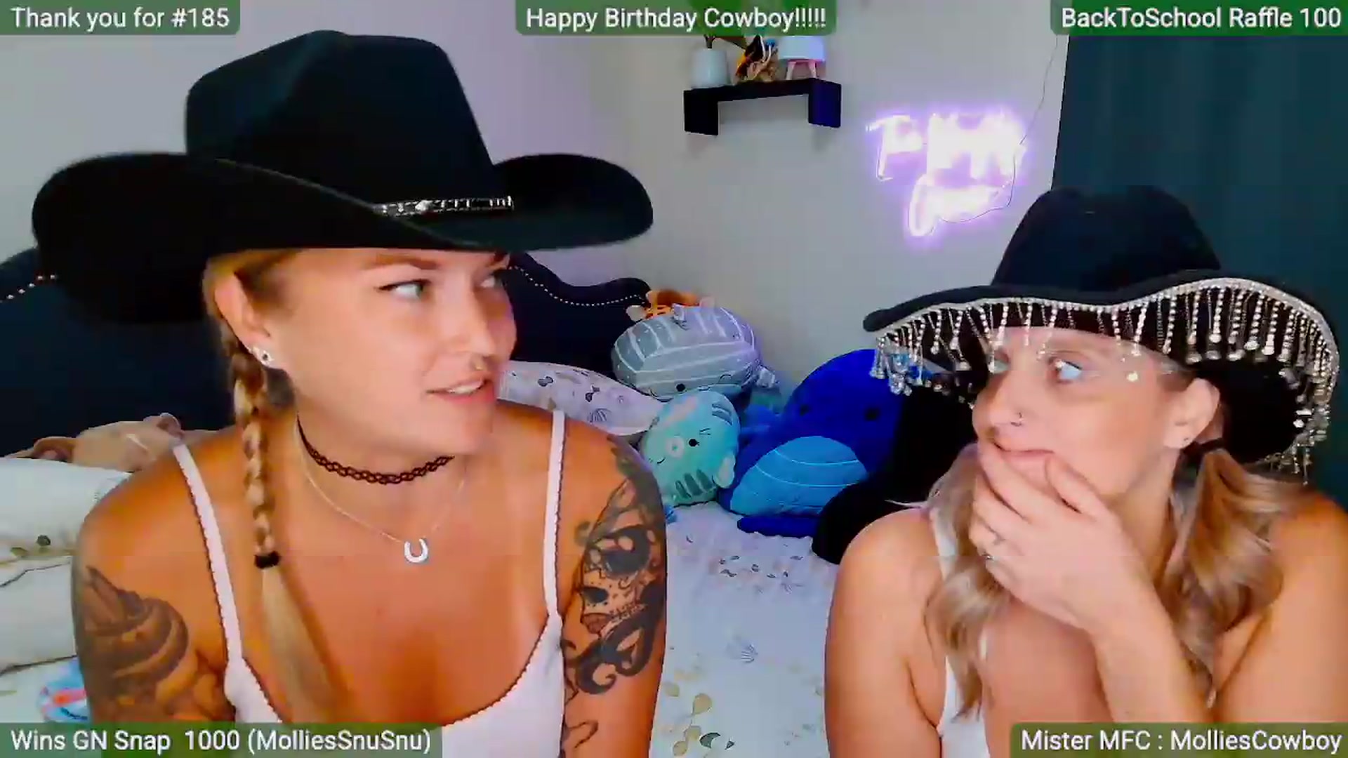 Gallery image thumbnail from MollieRose_'s myfreecams stream on, 08/25/2026, 03:00 image 14 of 20